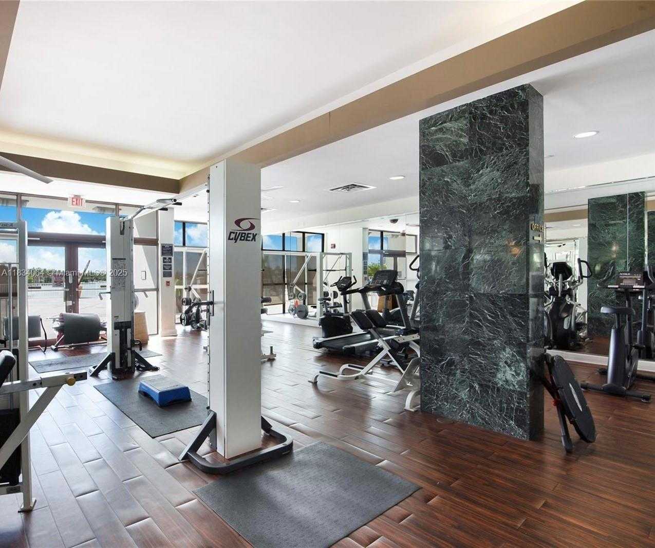 Small Image of 6770 INDIAN CREEK DR #T-F, Miami Beach Number 15