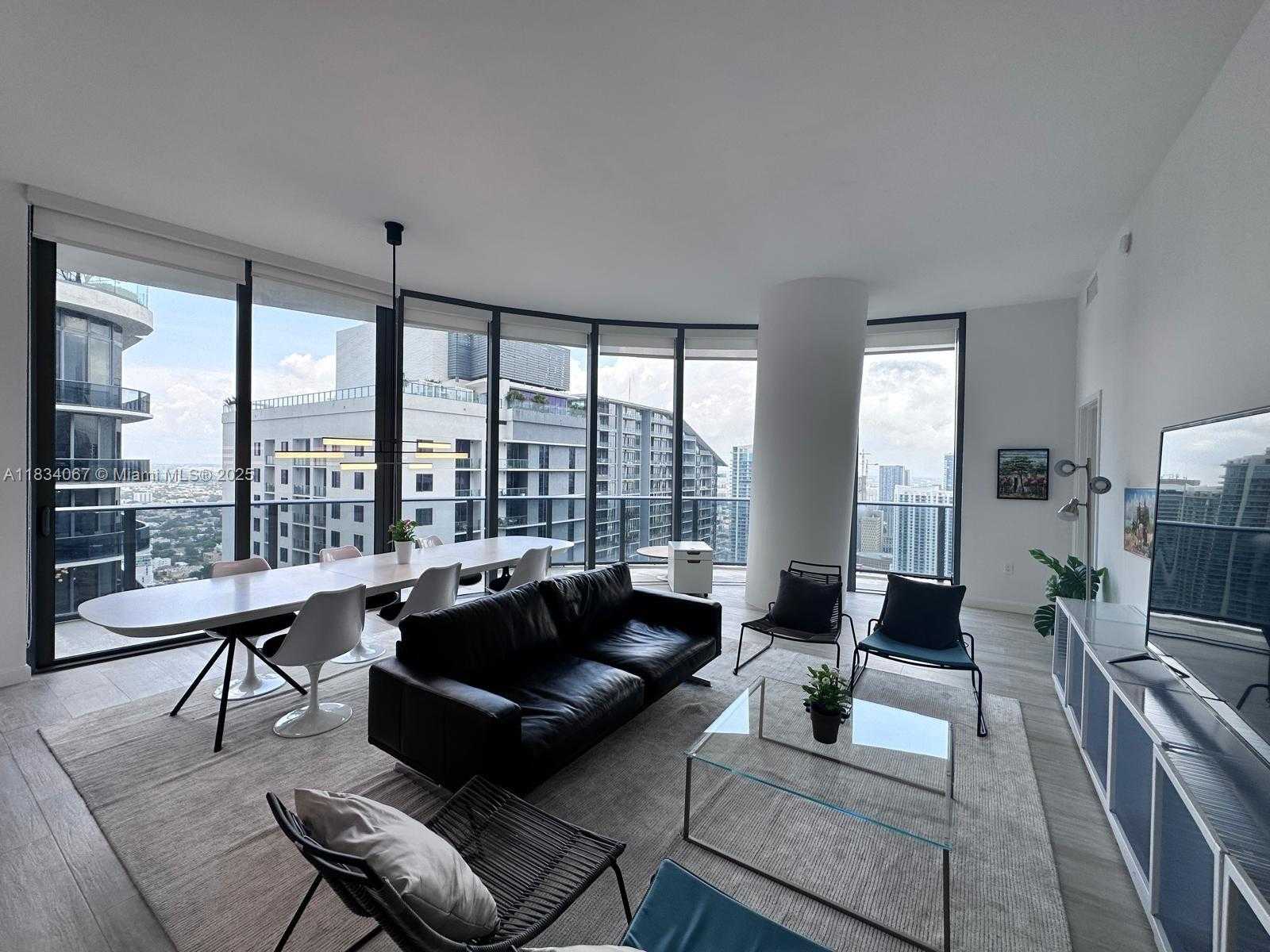 Small Image of 45 SOUTH WEST 9TH ST #4508, Miami Number 14