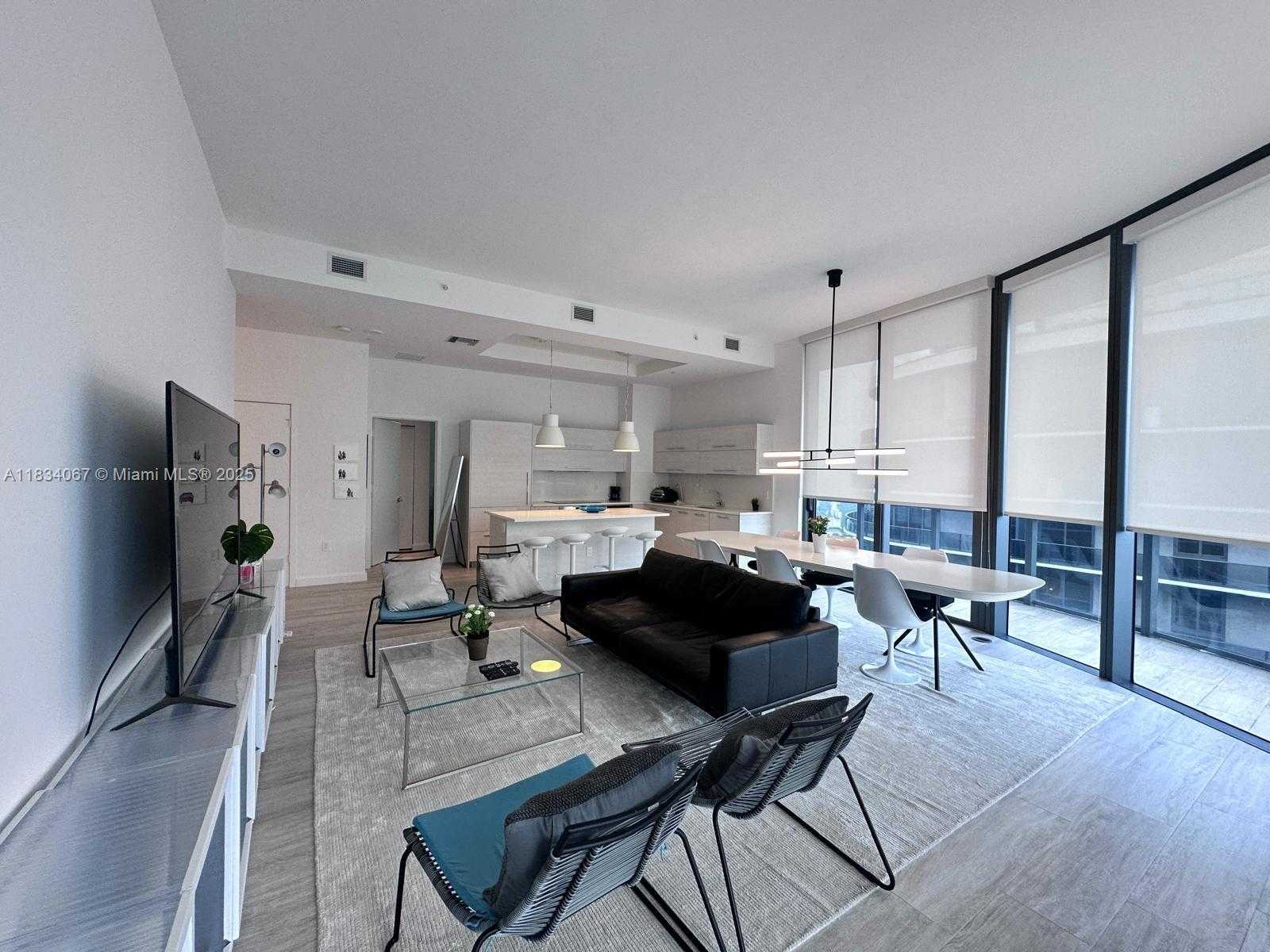 Small Image of 45 SOUTH WEST 9TH ST #4508, Miami Number 15
