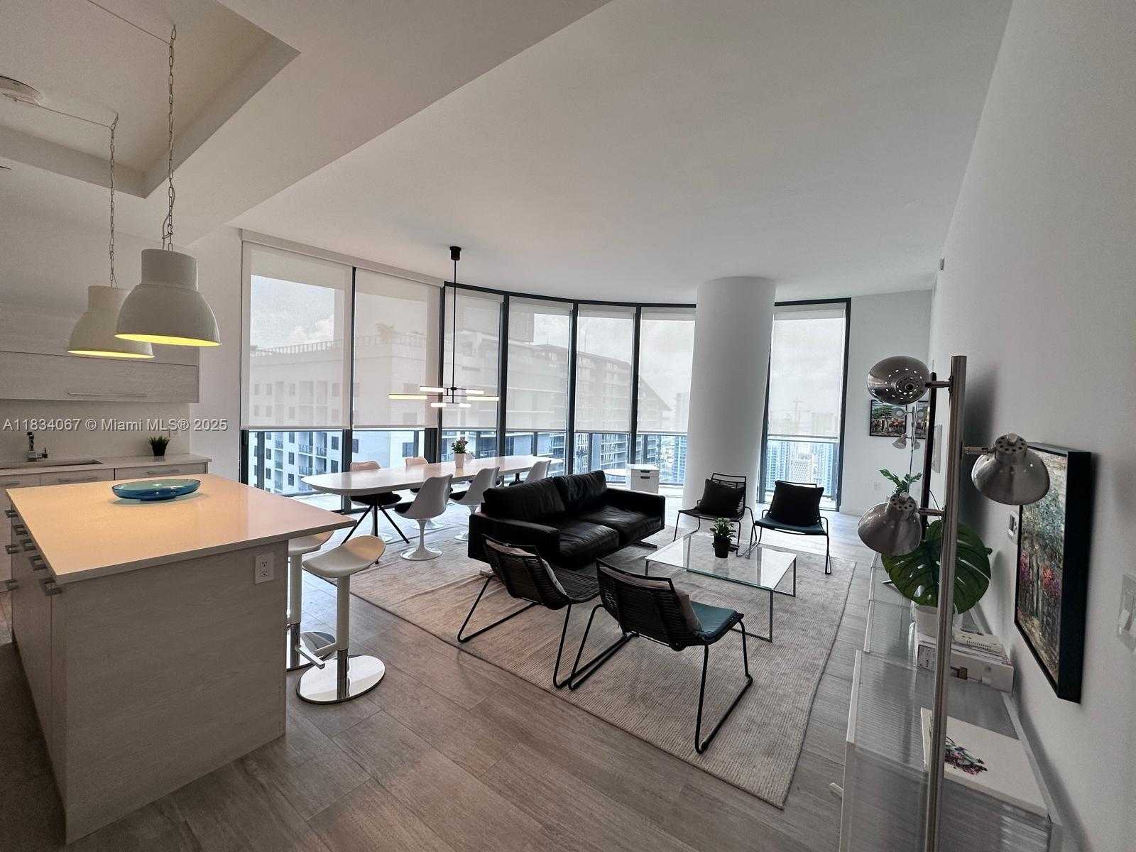 Small Image of 45 SOUTH WEST 9TH ST #4508, Miami Number 4