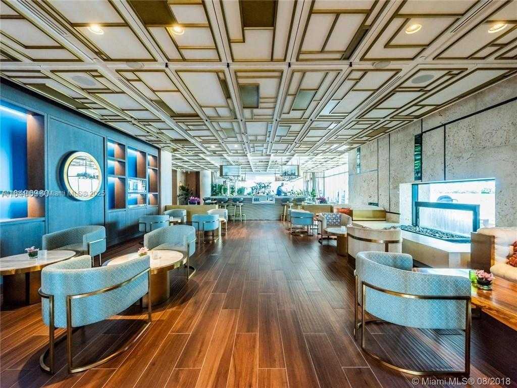 Small Image of 6799 COLLINS AVE #301, Miami Beach Number 31