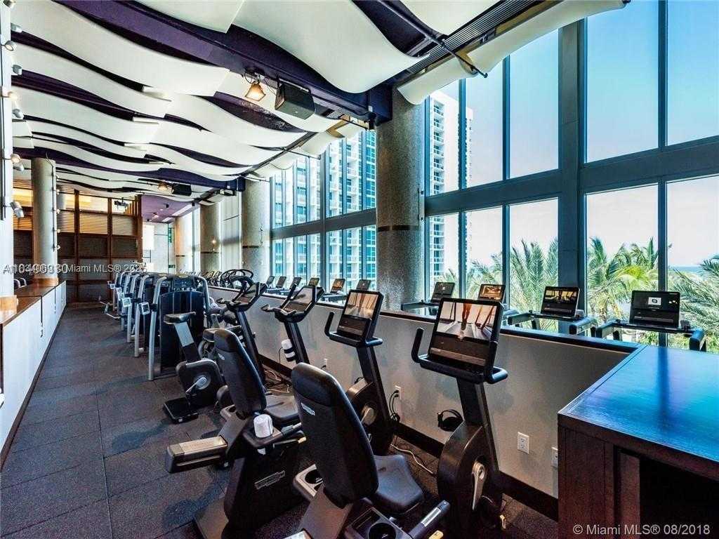 Small Image of 6799 COLLINS AVE #301, Miami Beach Number 35