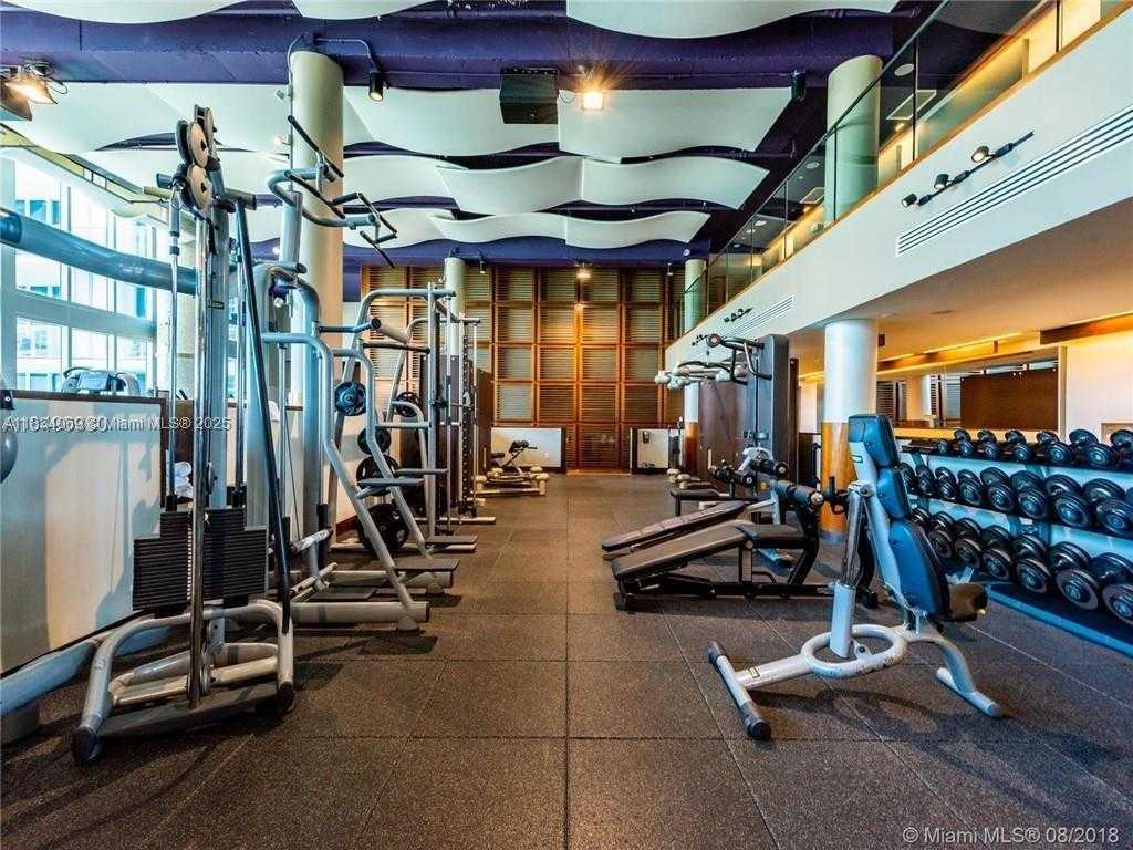 Small Image of 6799 COLLINS AVE #301, Miami Beach Number 36