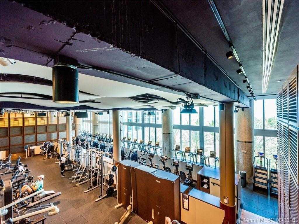 Small Image of 6799 COLLINS AVE #301, Miami Beach Number 37