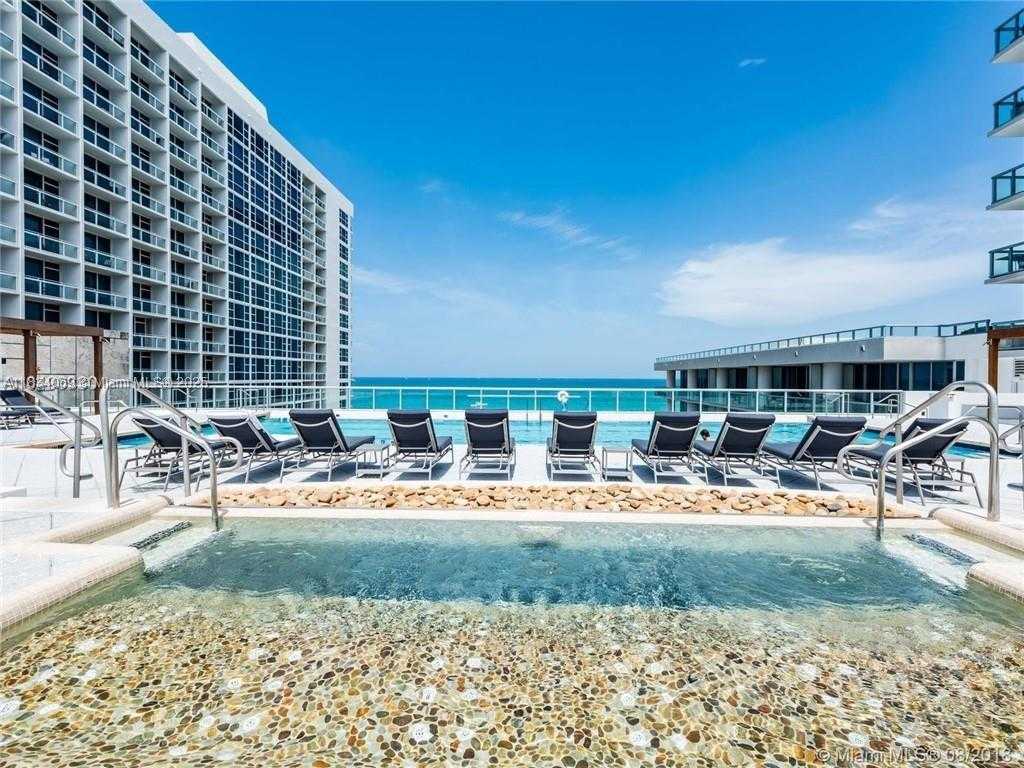 Small Image of 6799 COLLINS AVE #301, Miami Beach Number 38
