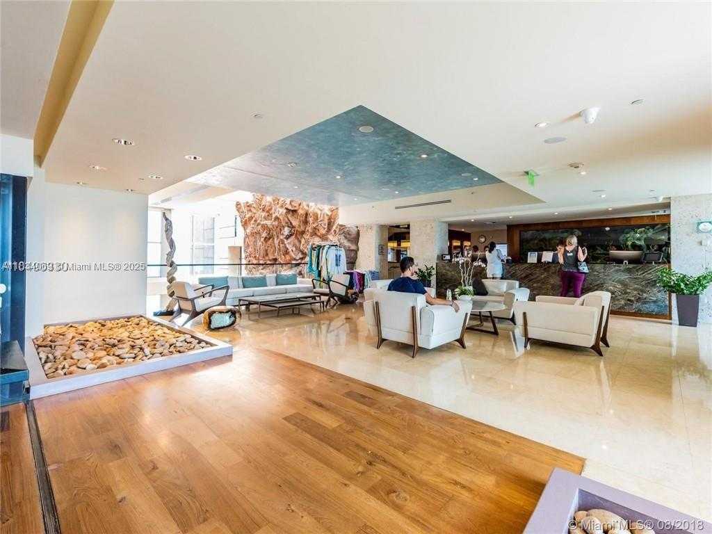 Small Image of 6799 COLLINS AVE #301, Miami Beach Number 43