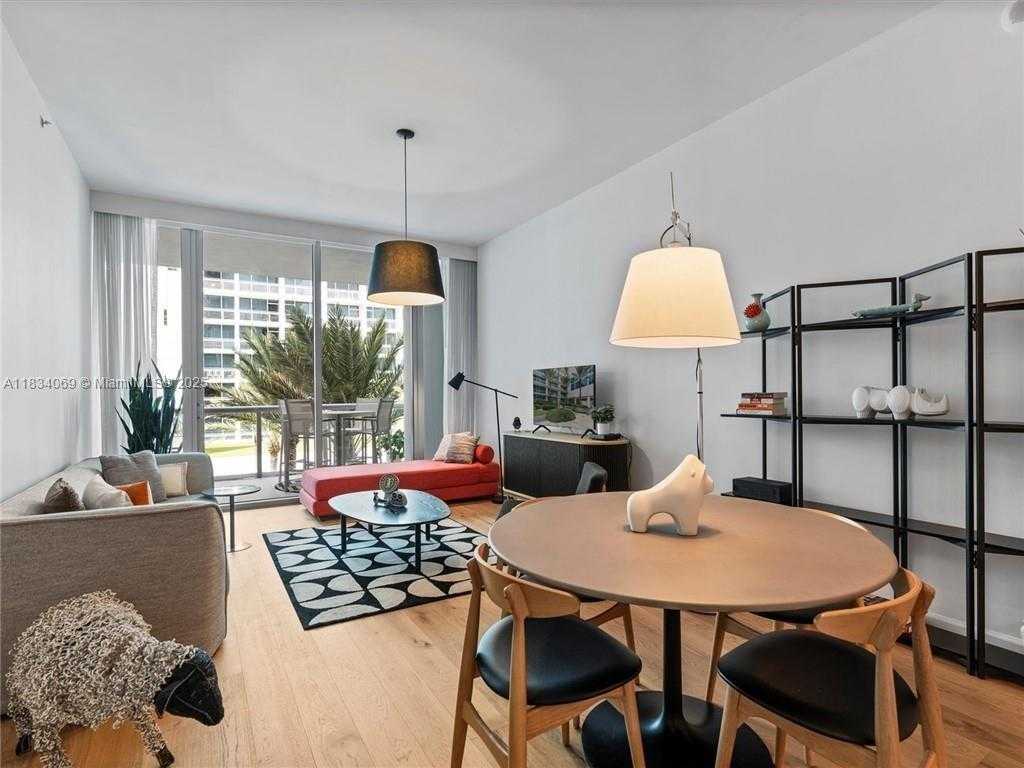 Small Image of 6799 COLLINS AVE #301, Miami Beach Number 7