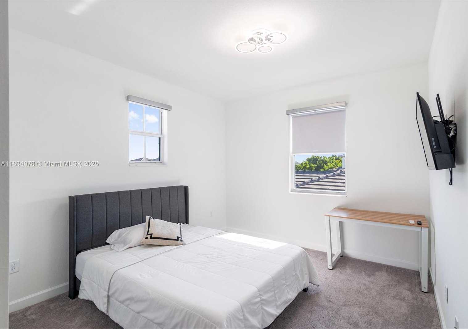 Small Image of 13612 SOUTH WEST 184TH LN, Miami Number 17