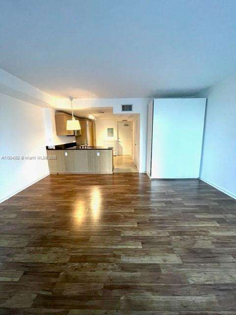 Small Image of 10275 COLLINS AVE #201, Bal Harbour Number 2
