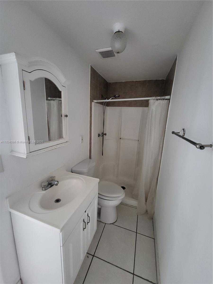 Small Image of 605 EUCLID AVE #106, Miami Beach Number 7