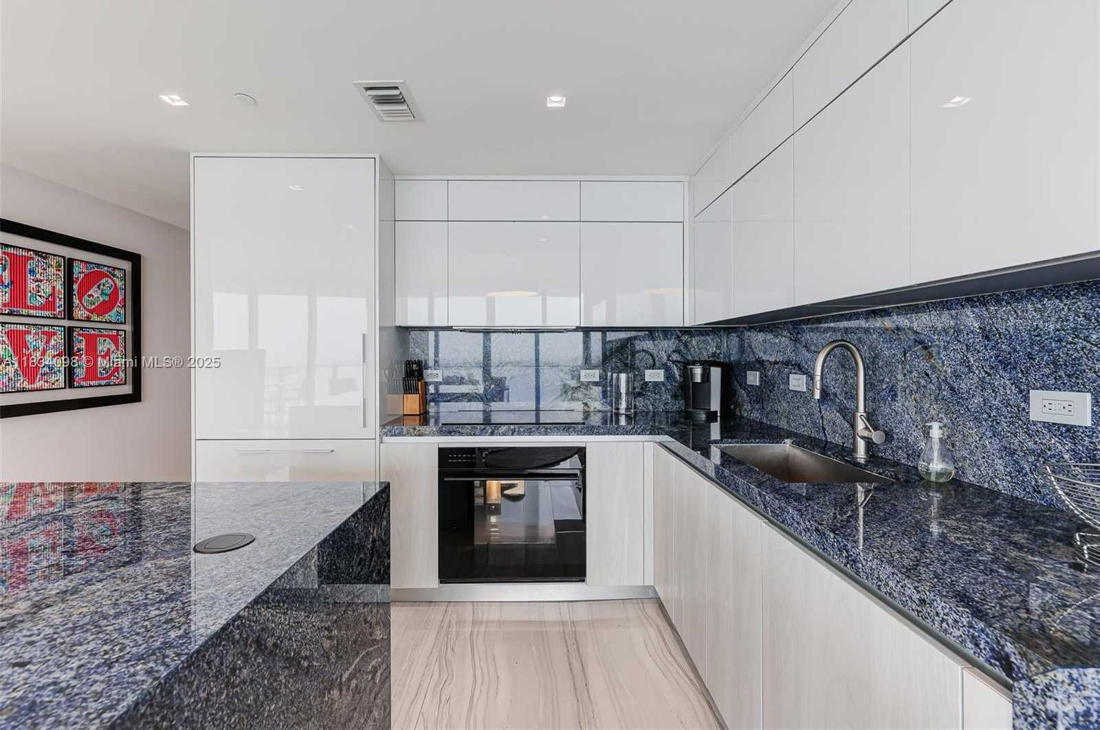 Small Image of 3131 NORTH EAST 7TH AVE #4001, Miami Number 13