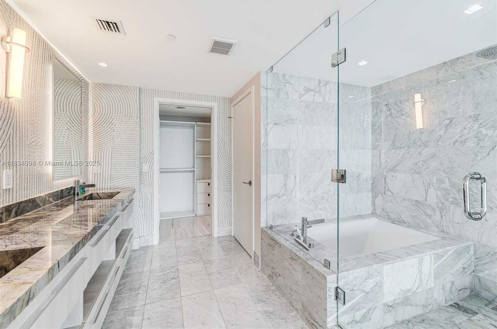 Small Image of 3131 NORTH EAST 7TH AVE #4001, Miami Number 18