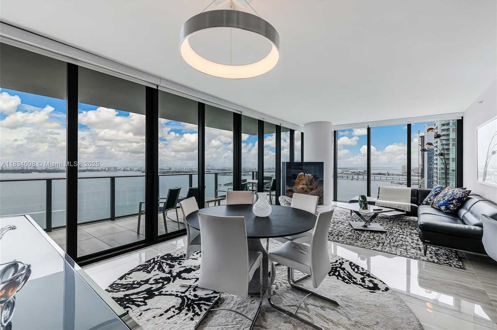 Small Image of 3131 NORTH EAST 7TH AVE #4001, Miami Number 22