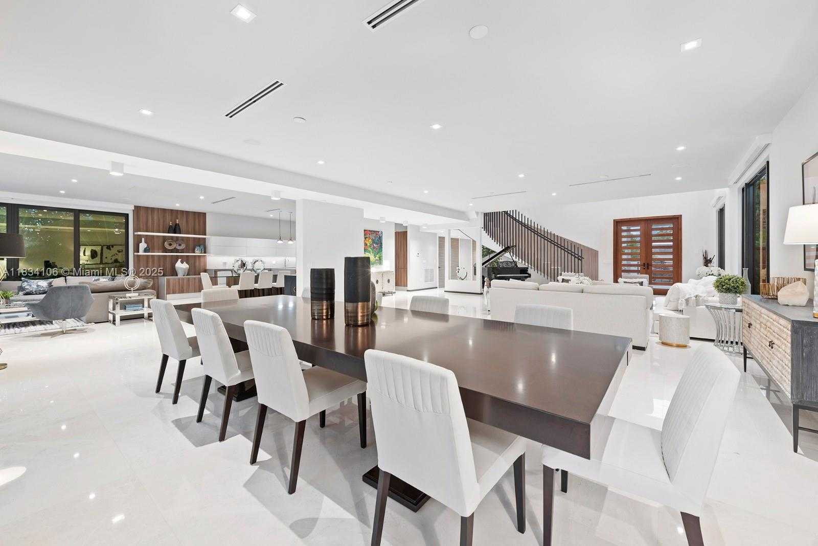 Small Image of 3734 CHASE AVE, Miami Beach Number 10