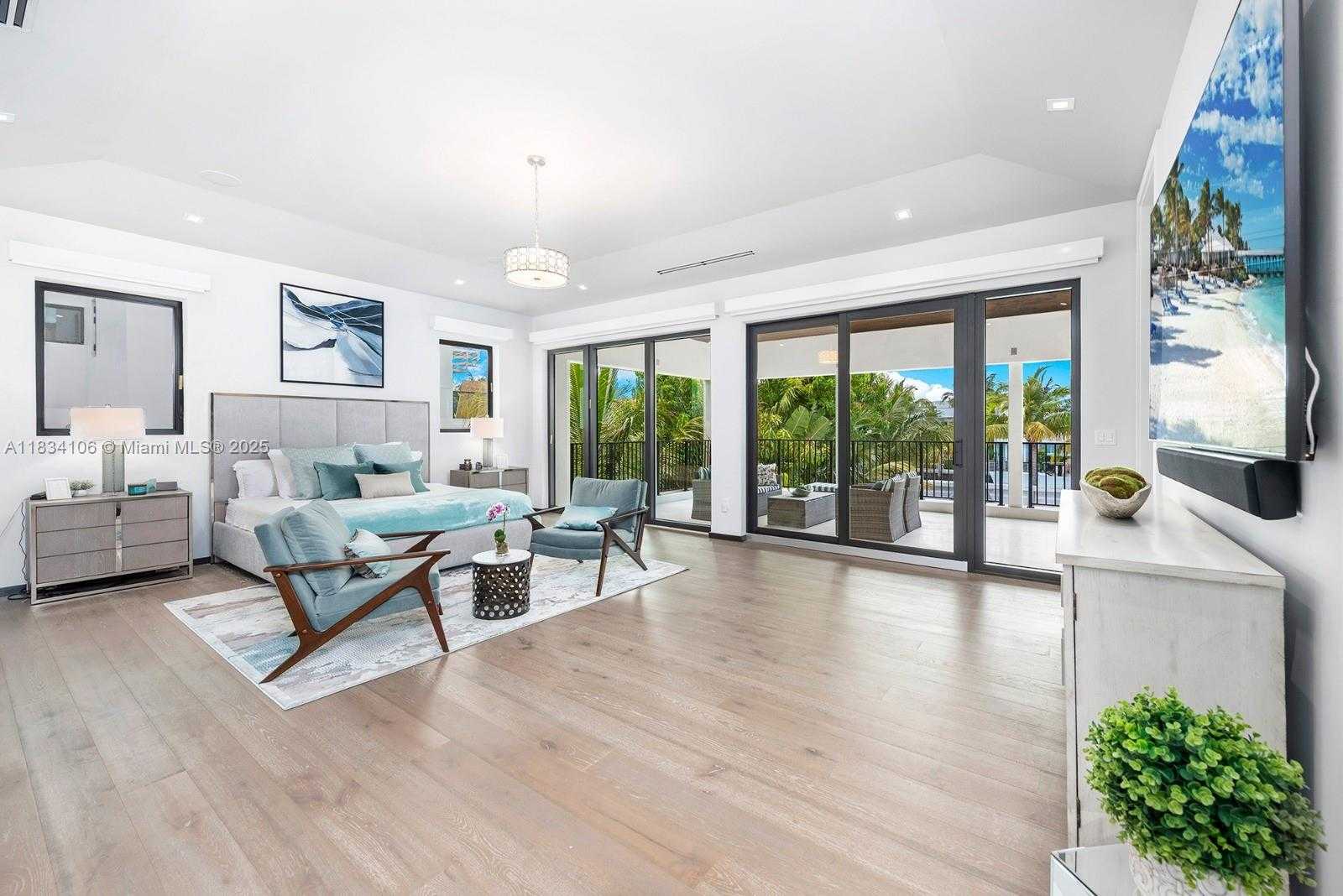 Small Image of 3734 CHASE AVE, Miami Beach Number 21