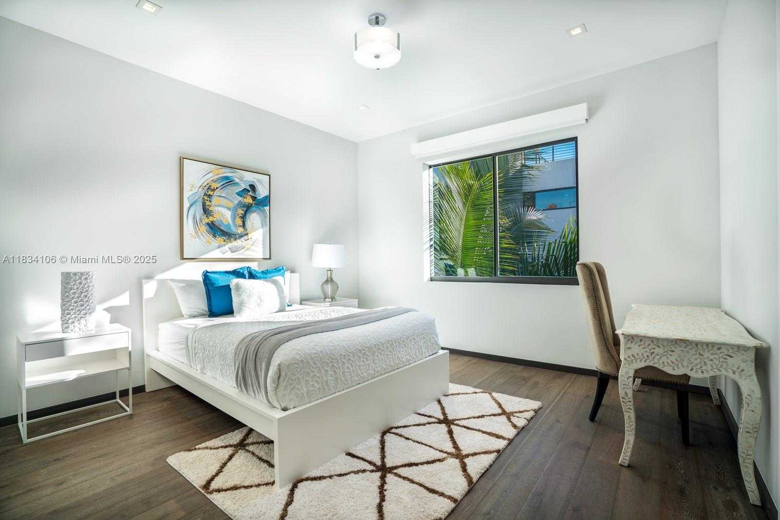 Small Image of 3734 CHASE AVE, Miami Beach Number 31