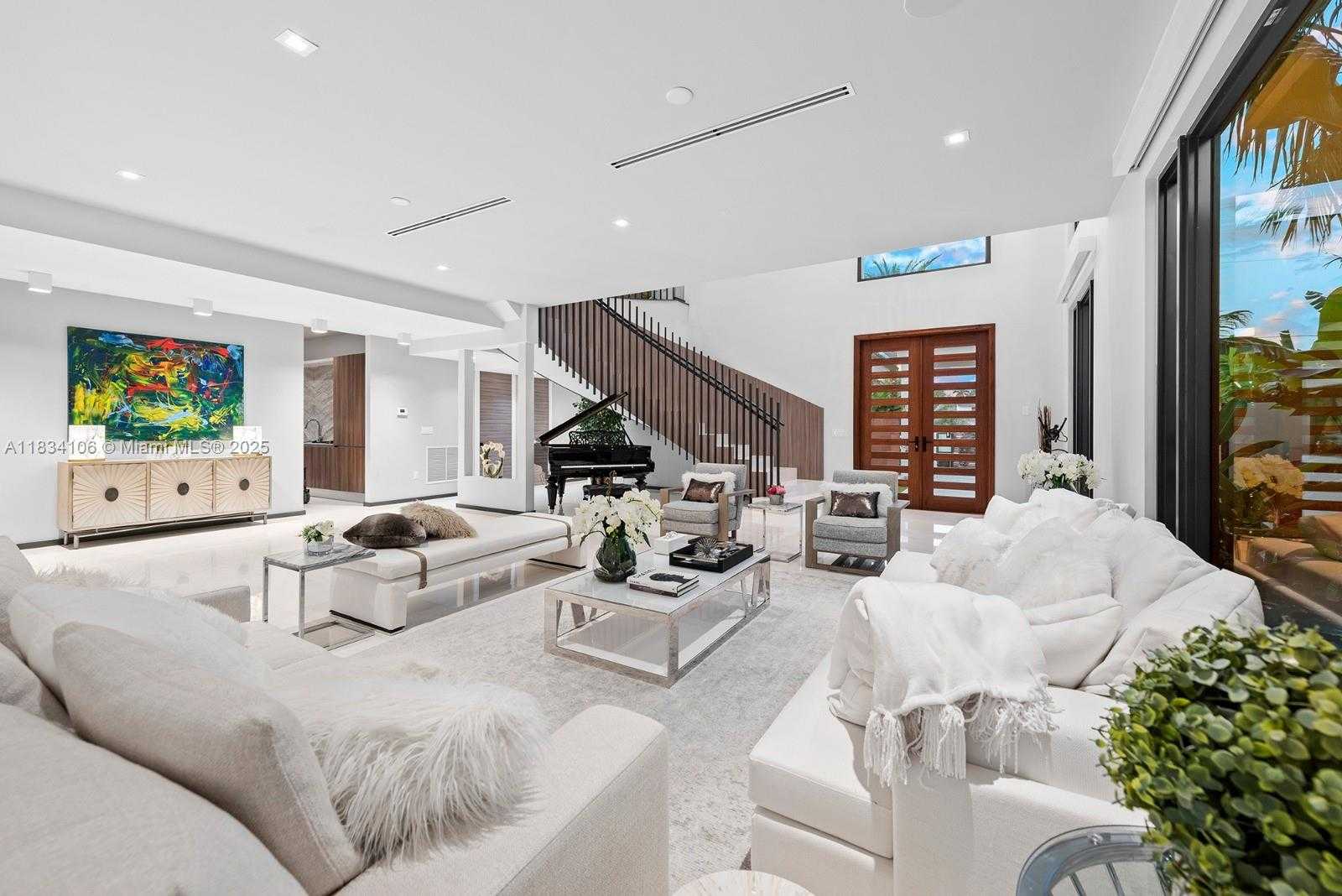 Small Image of 3734 CHASE AVE, Miami Beach Number 6