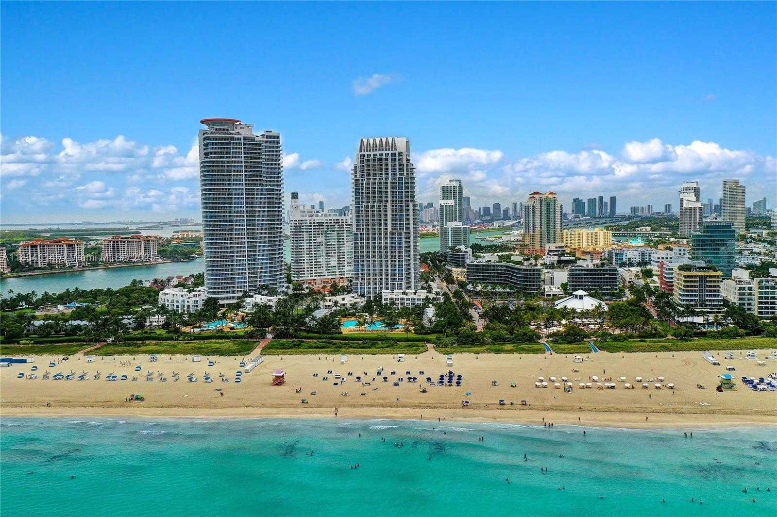 Small Image of 50 SOUTH POINTE DR #TWN4, Miami Beach Number 23