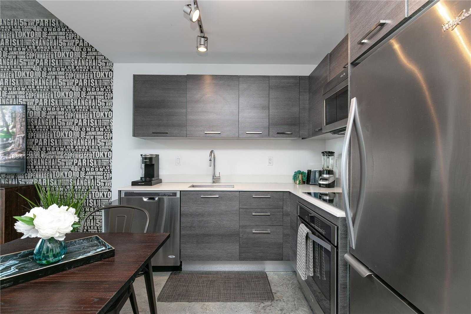 Small Image of 151 SOUTH EAST 1ST ST #3103, Miami Number 17