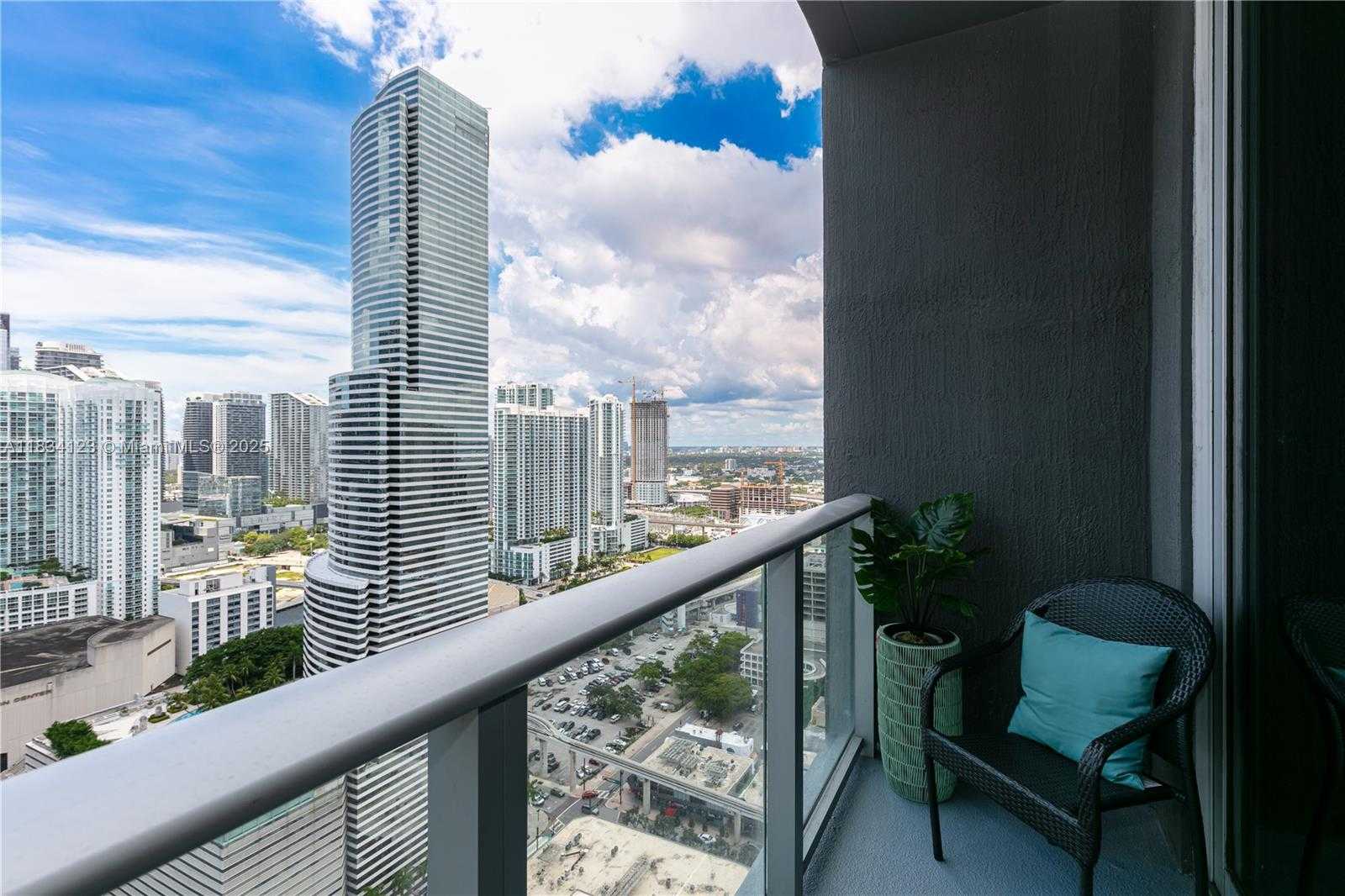 Small Image of 151 SOUTH EAST 1ST ST #3103, Miami Number 26