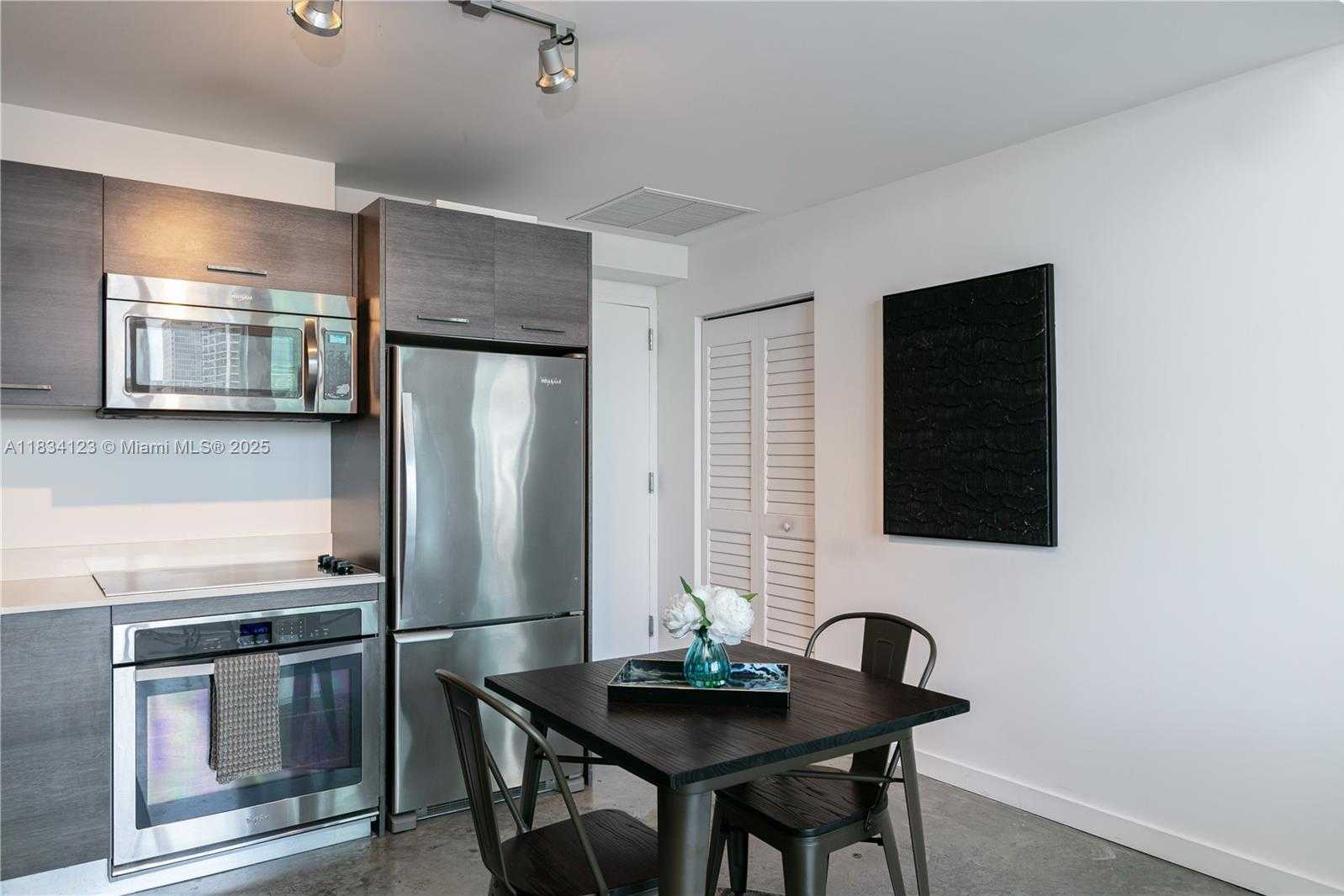 Small Image of 151 SOUTH EAST 1ST ST #3103, Miami Number 36