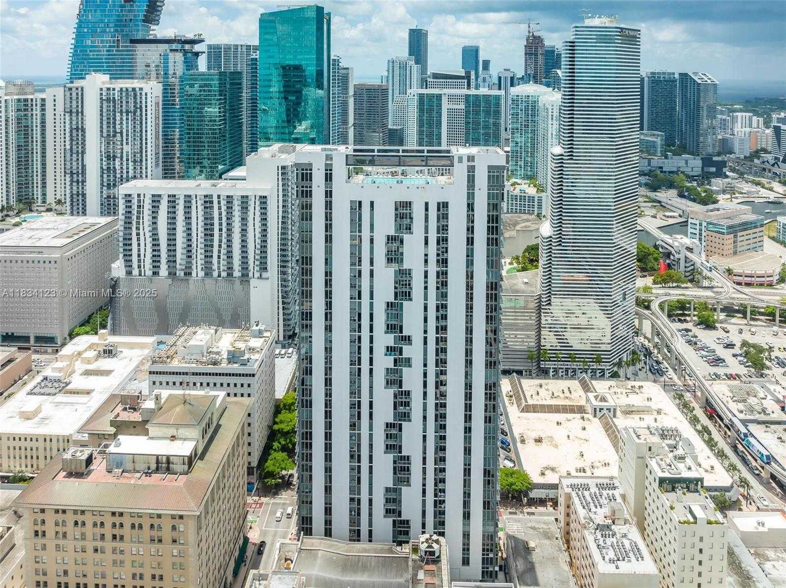 Small Image of 151 SOUTH EAST 1ST ST #3103, Miami Number 51