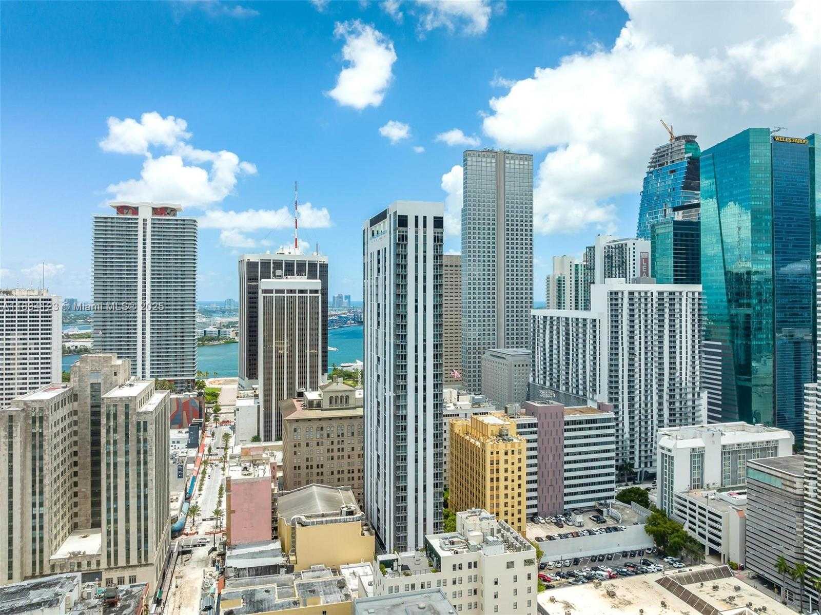 Small Image of 151 SOUTH EAST 1ST ST #3103, Miami Number 53