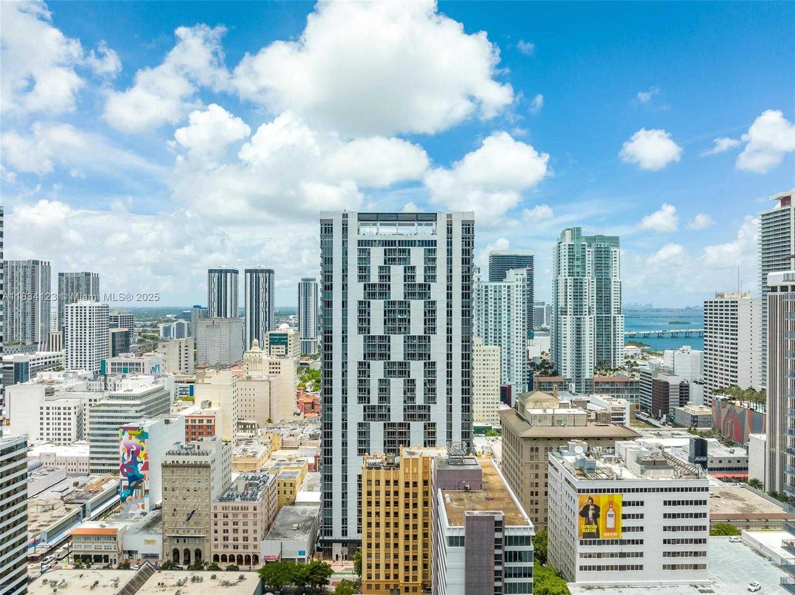 Small Image of 151 SOUTH EAST 1ST ST #3103, Miami Number 57
