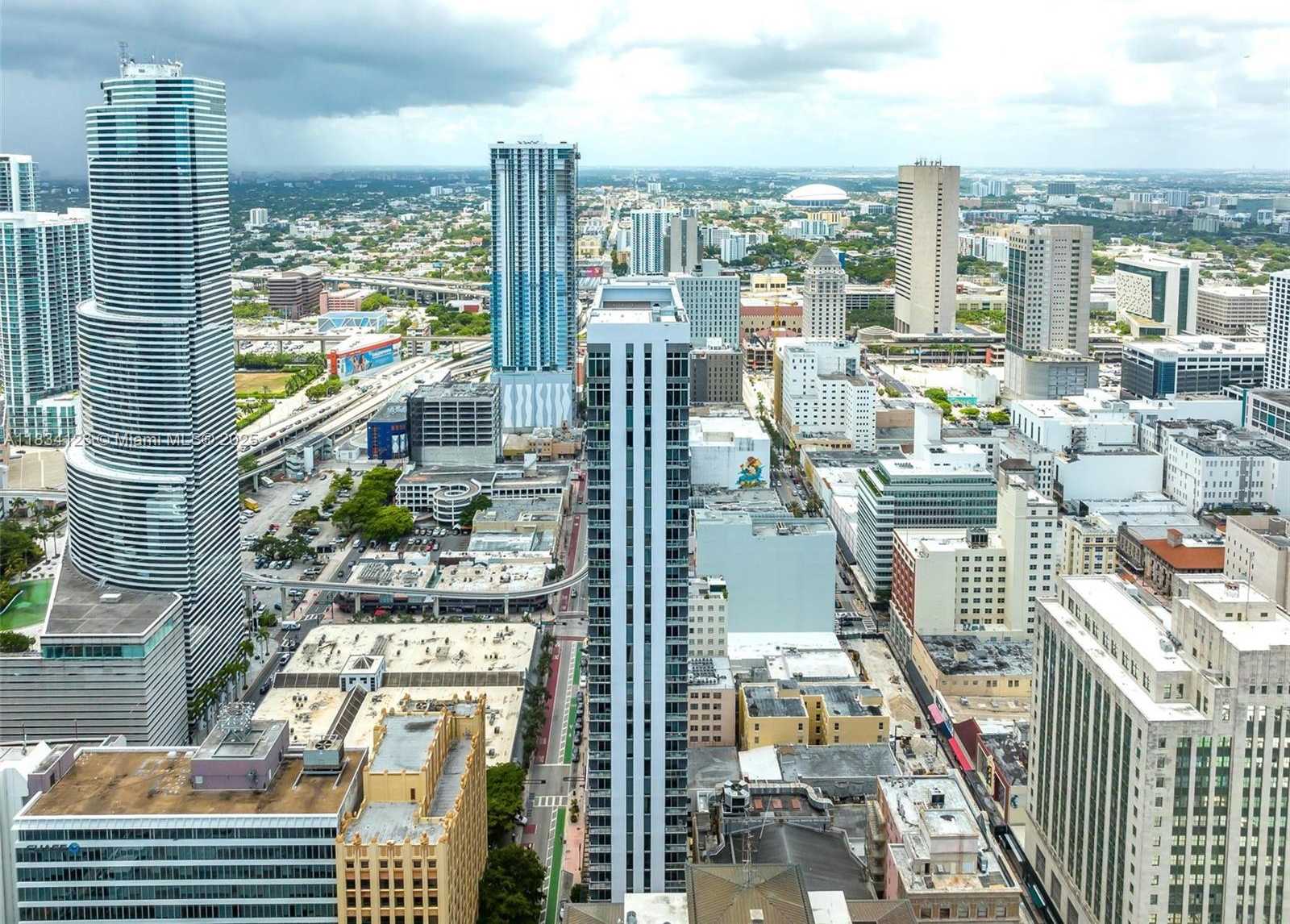 Small Image of 151 SOUTH EAST 1ST ST #3103, Miami Number 59