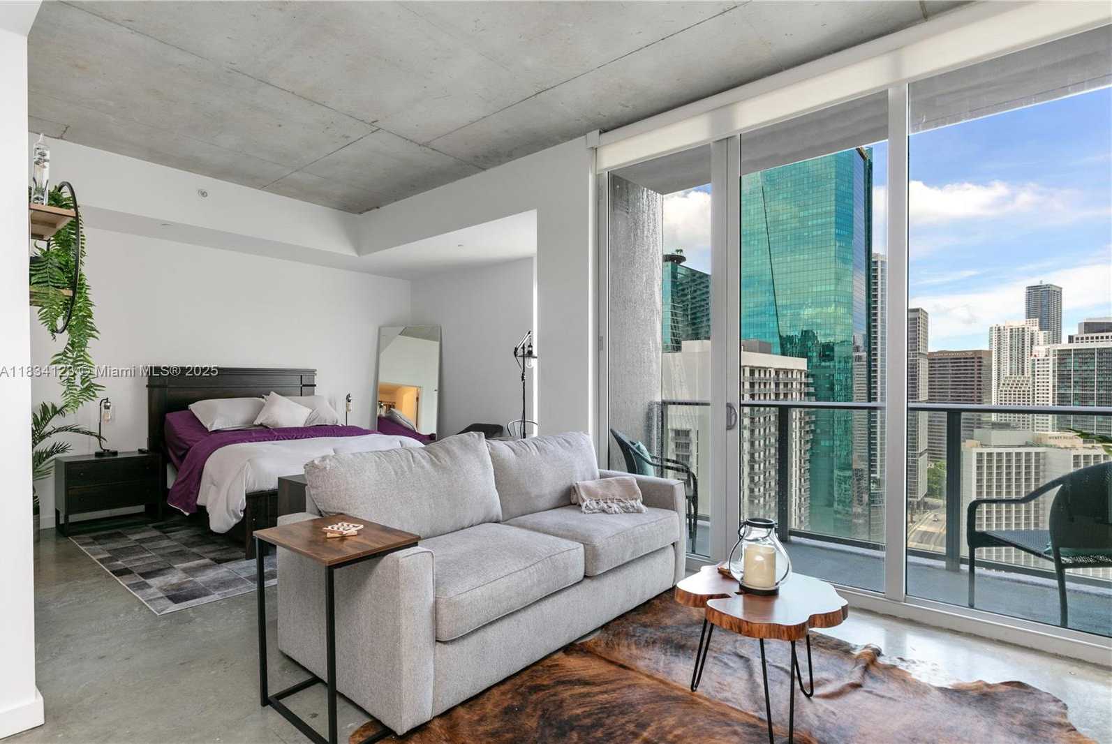 Small Image of 151 SOUTH EAST 1ST ST #3103, Miami Number 6