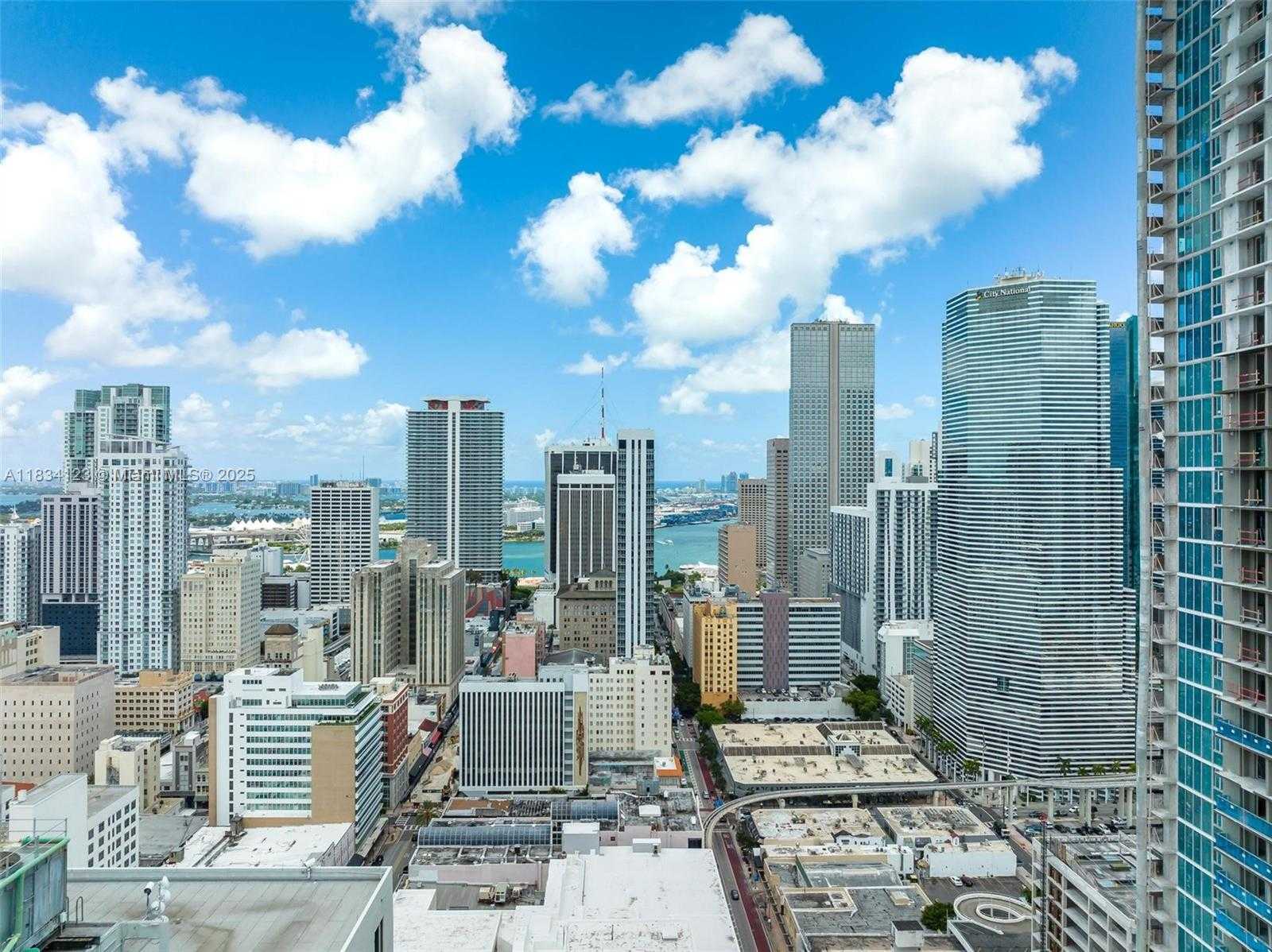 Small Image of 151 SOUTH EAST 1ST ST #3103, Miami Number 61