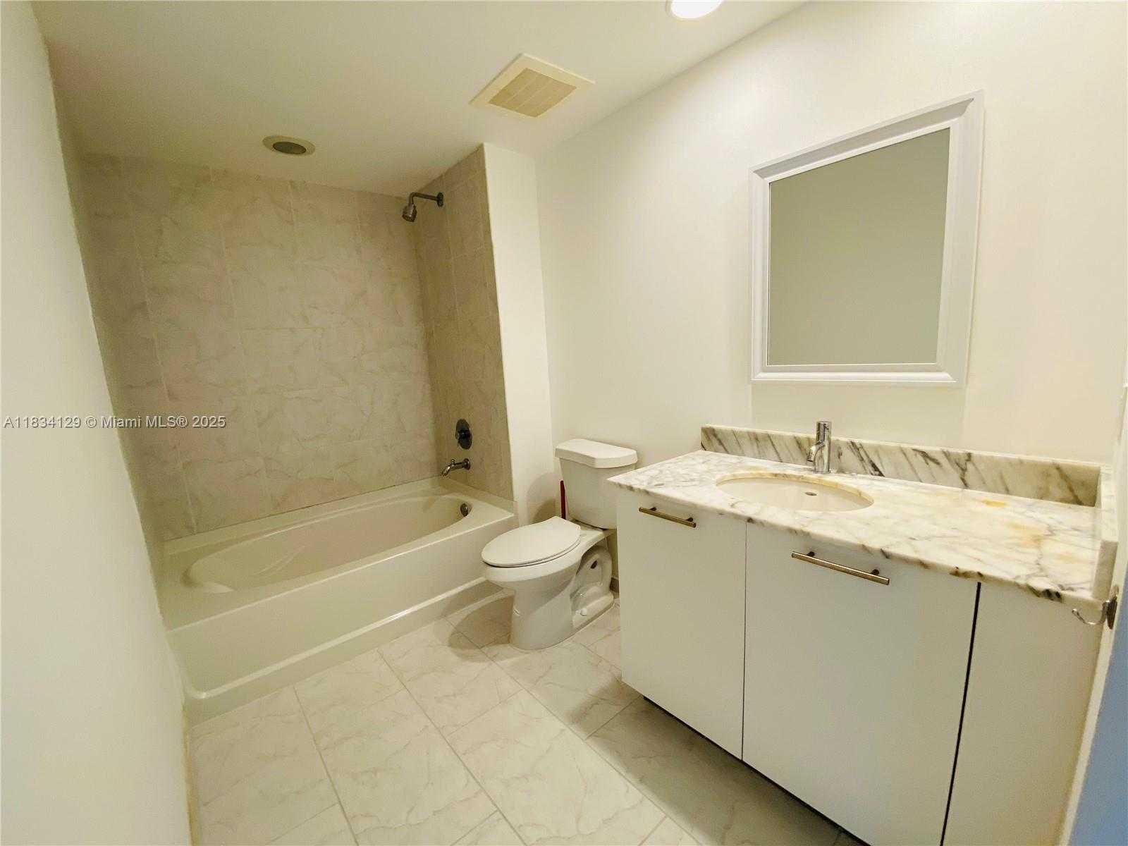 Small Image of 951 BRICKELL AVE #1909, Miami Number 15