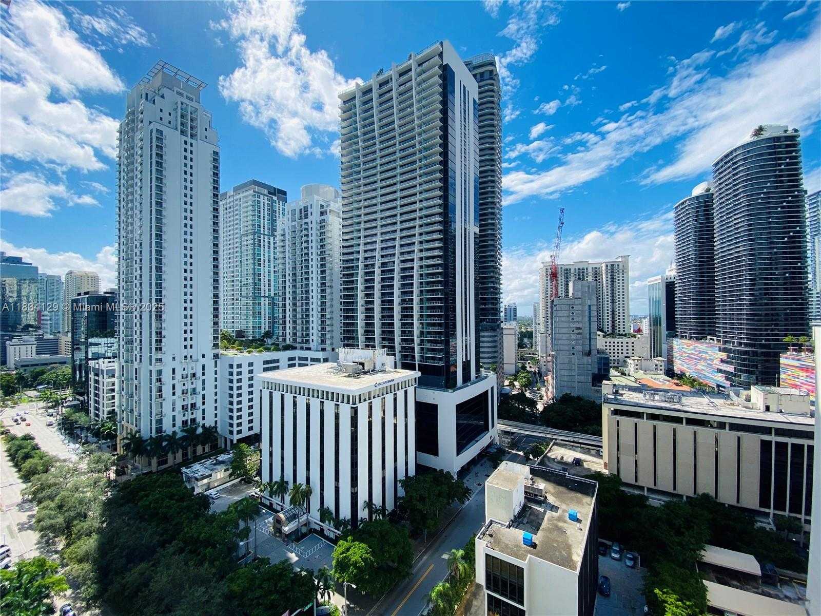 Small Image of 951 BRICKELL AVE #1909, Miami Number 17