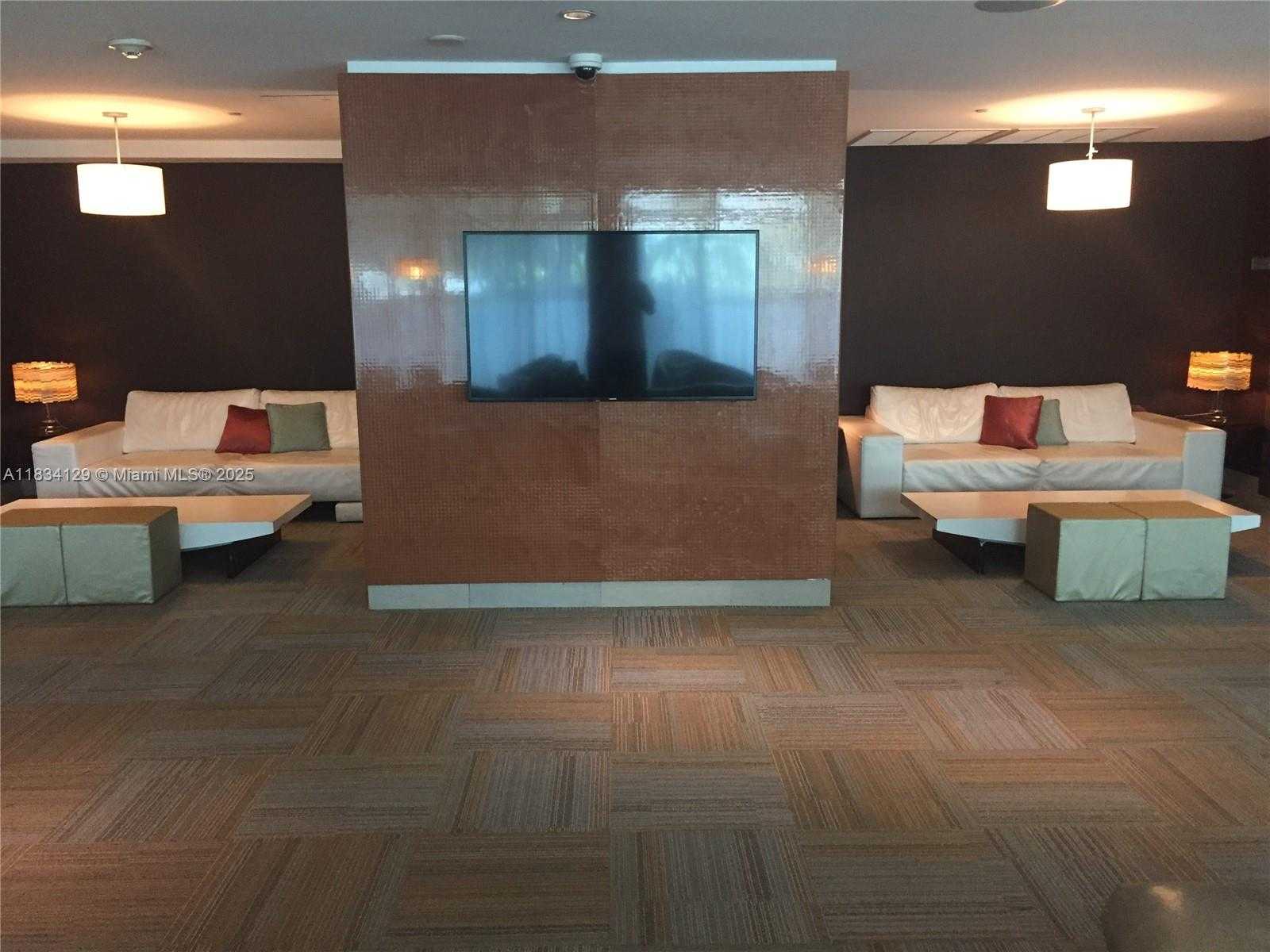 Small Image of 951 BRICKELL AVE #1909, Miami Number 26
