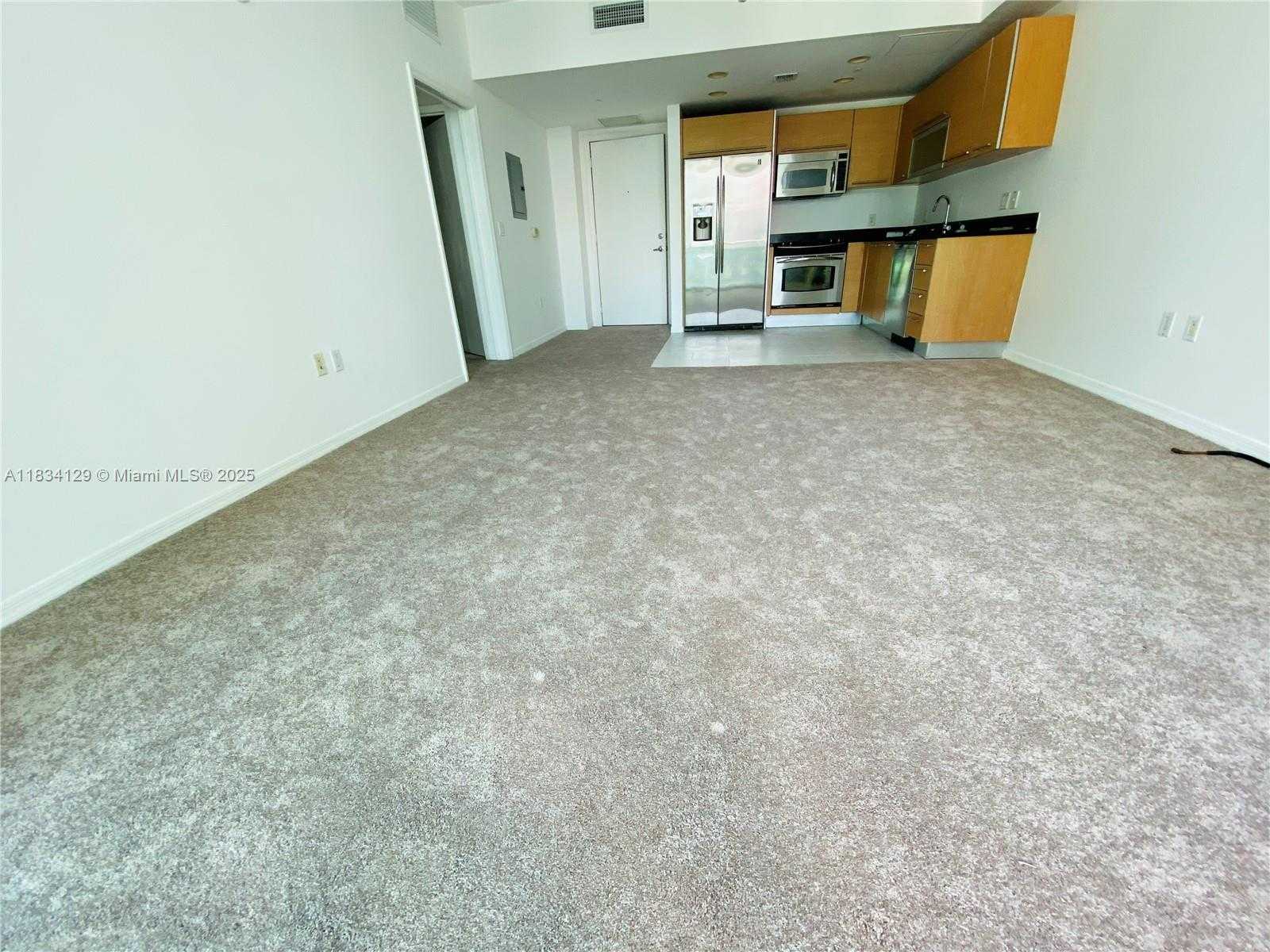 Small Image of 951 BRICKELL AVE #1909, Miami Number 8