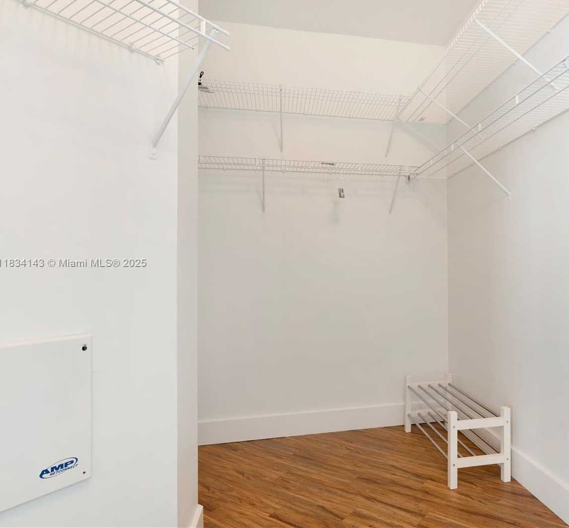 Small Image of 1900 NORTH BAYSHORE DR #3410, Miami Number 10