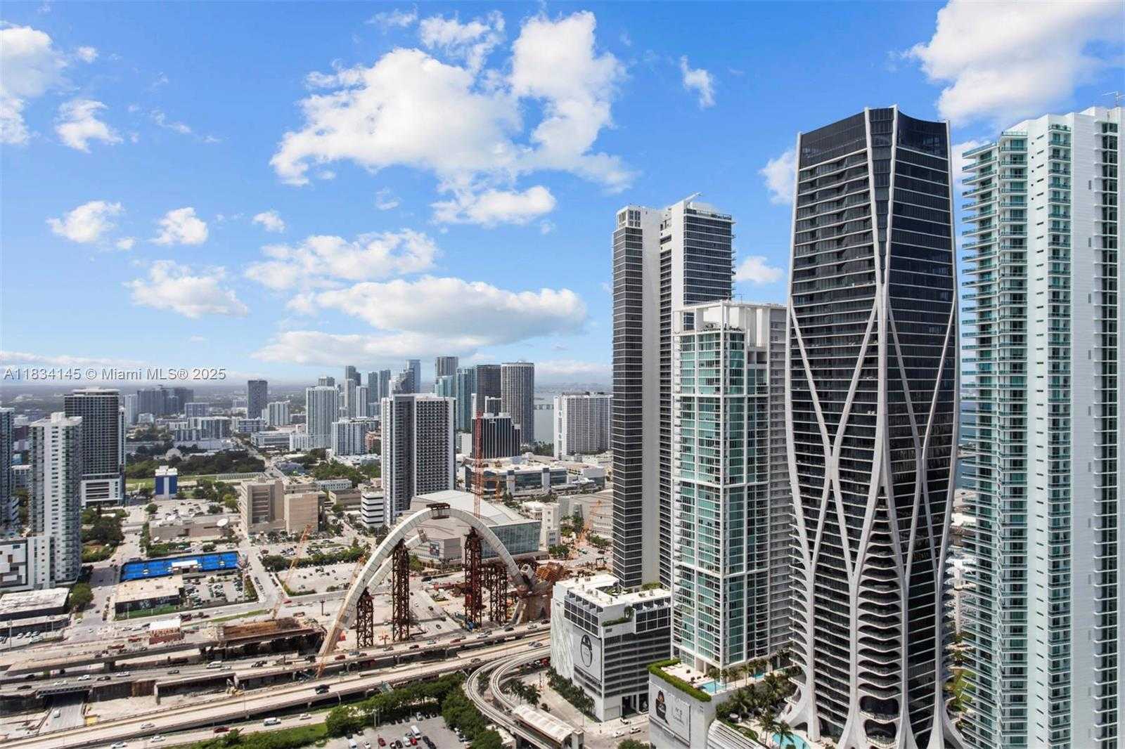 Small Image of 851 NORTH EAST 1ST AVE #3900, Miami Number 31