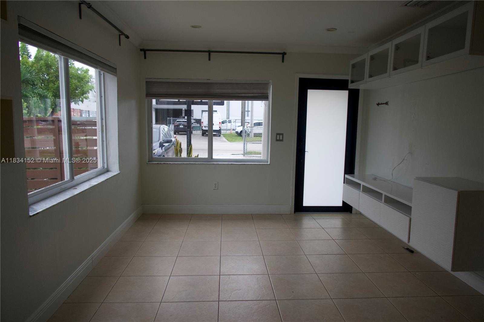 Small Image of 650 EAST 10TH AVE #1, Hialeah Number 2