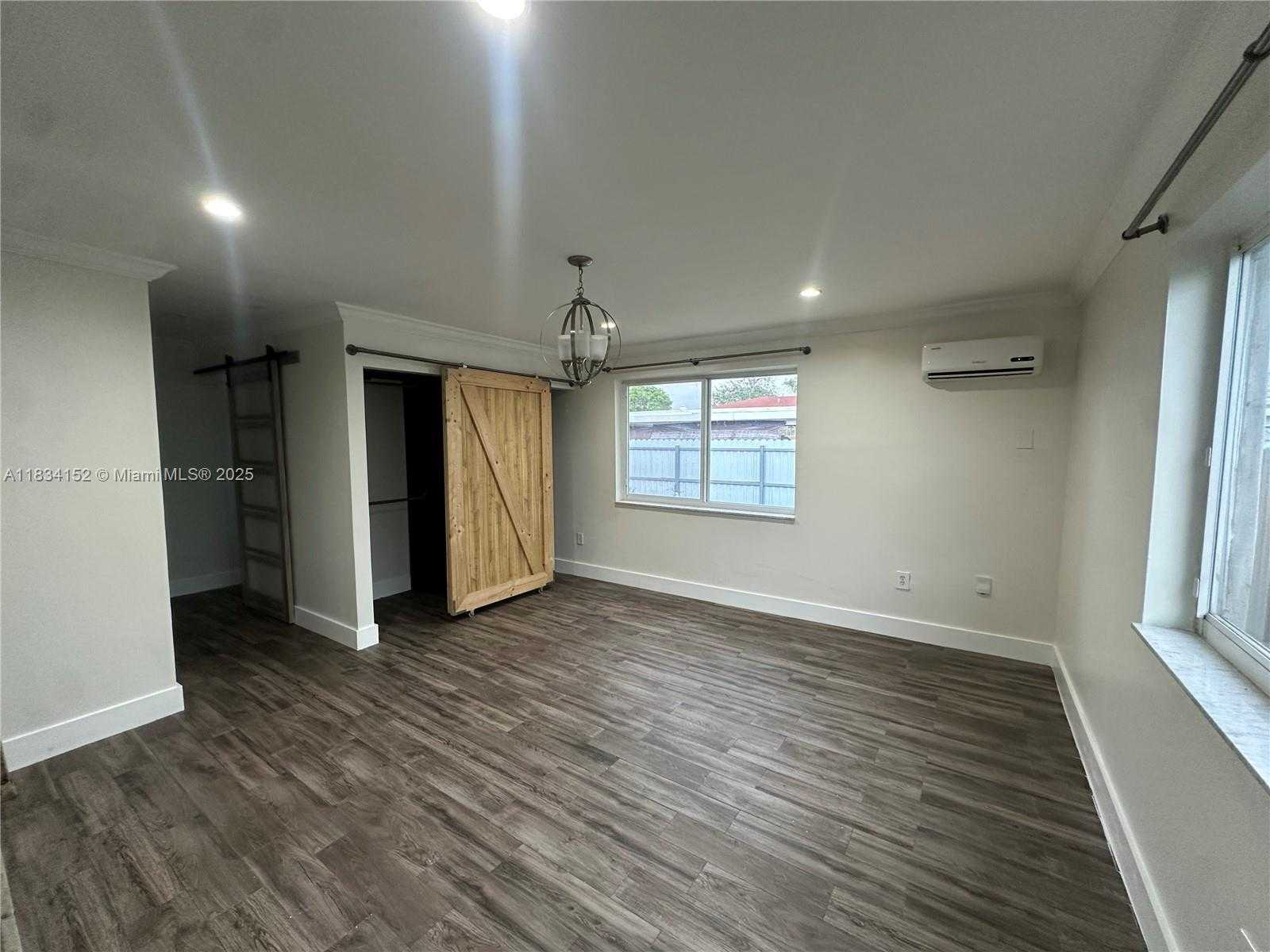 Small Image of 650 EAST 10TH AVE #1, Hialeah Number 6