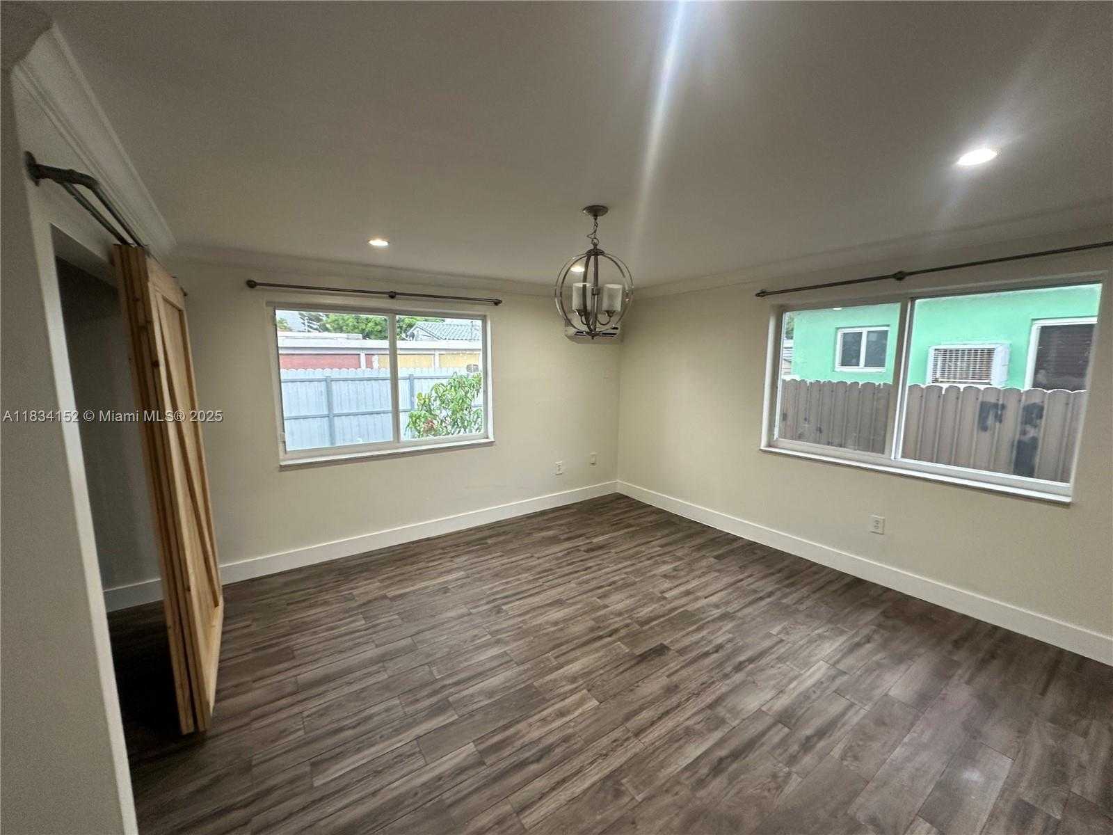 Small Image of 650 EAST 10TH AVE #1, Hialeah Number 7