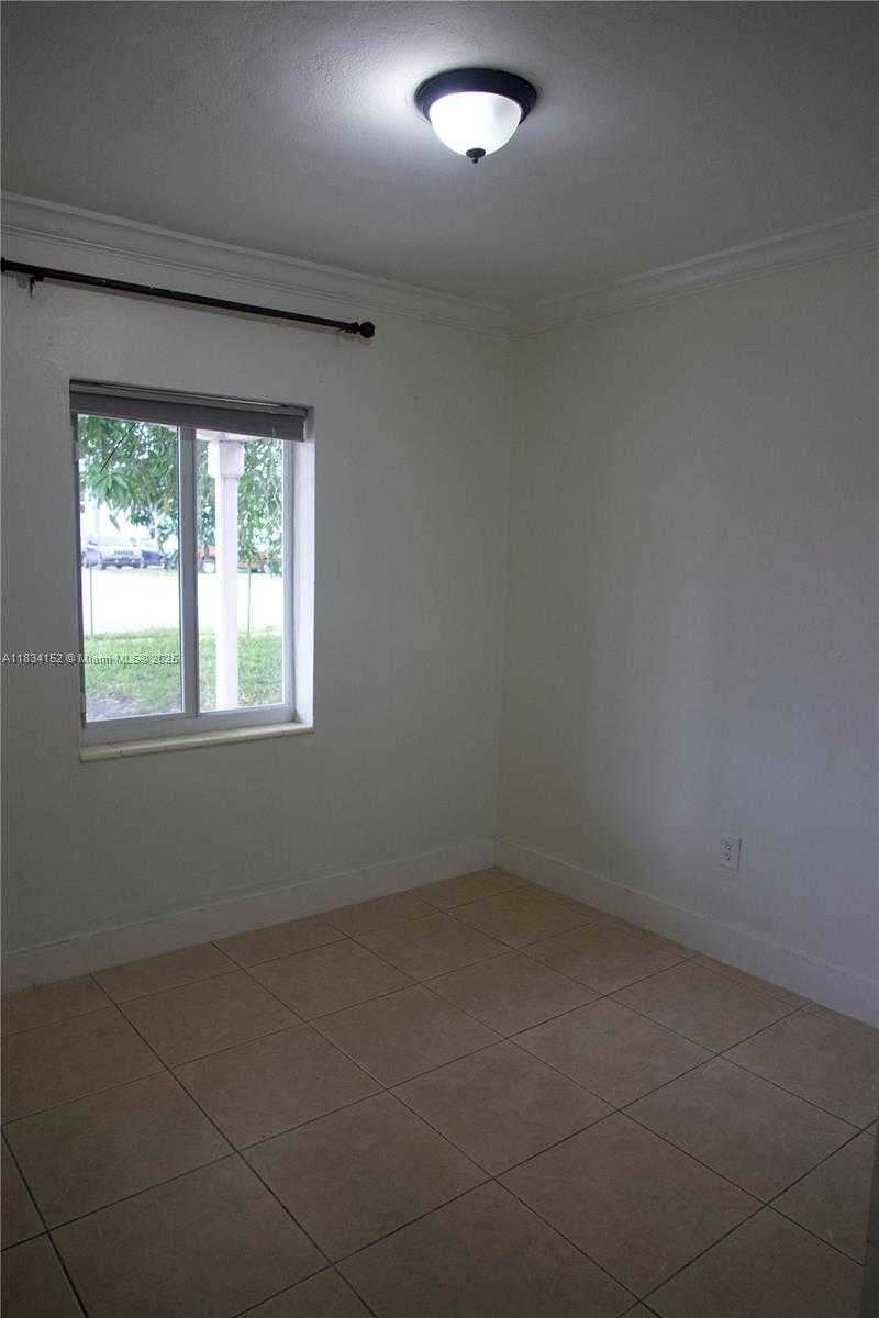 Small Image of 650 EAST 10TH AVE #1, Hialeah Number 8