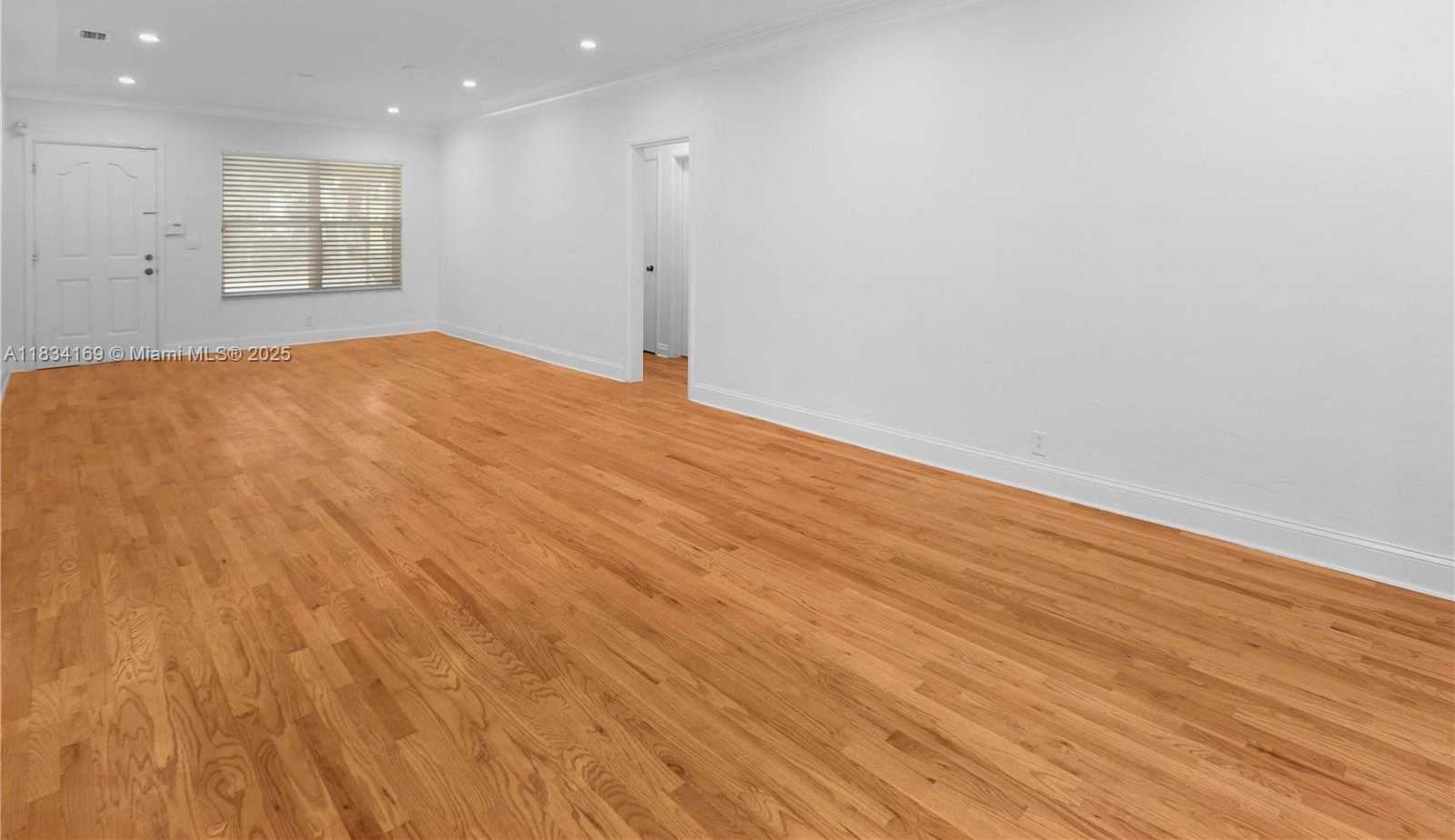 Small Image of 1220 MILAN AVE, Coral Gables Number 11