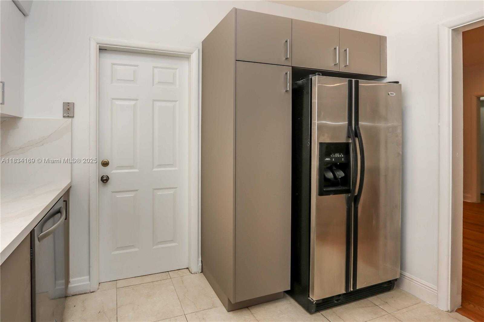 Small Image of 1220 MILAN AVE, Coral Gables Number 14