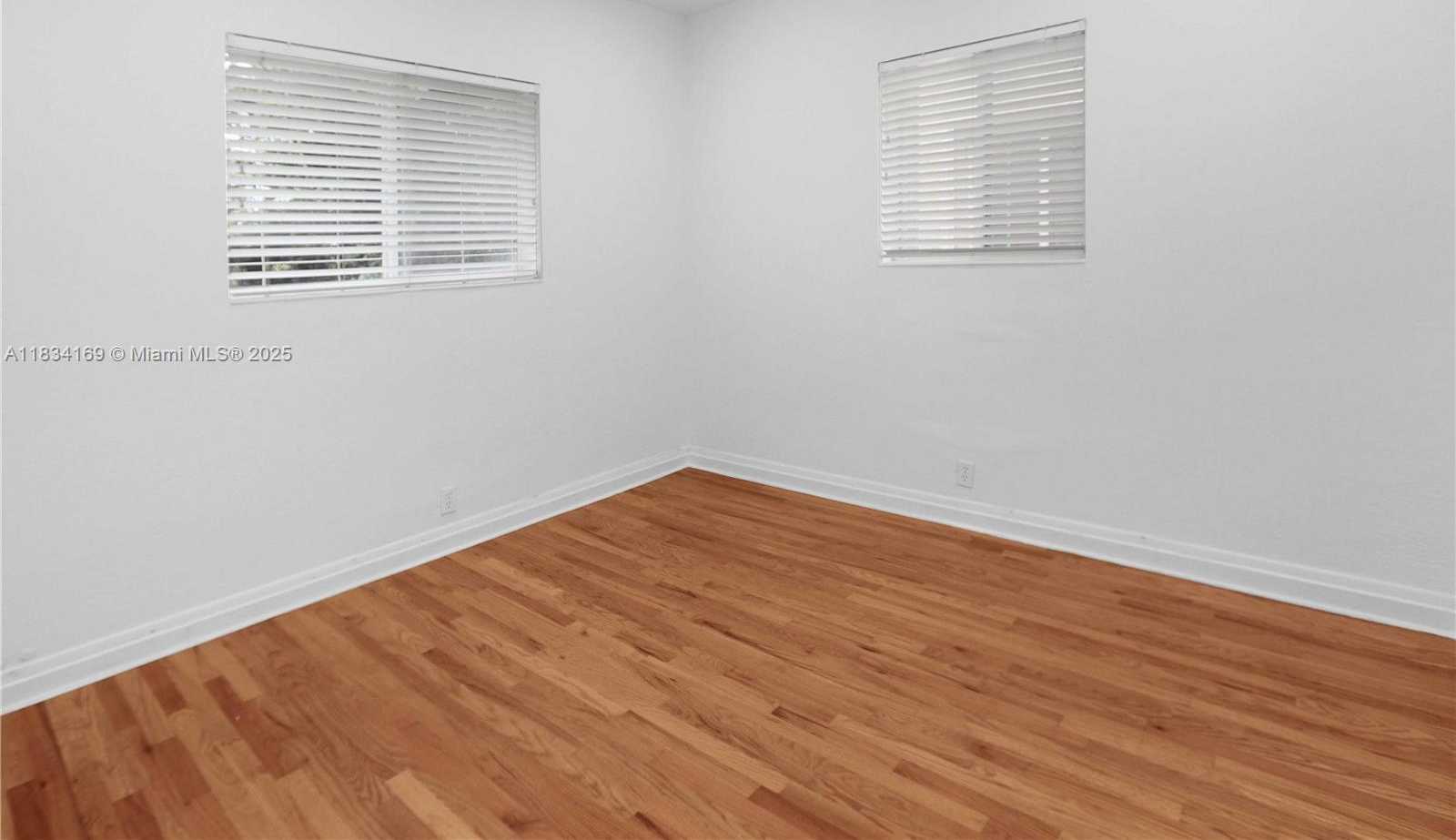 Small Image of 1220 MILAN AVE, Coral Gables Number 18
