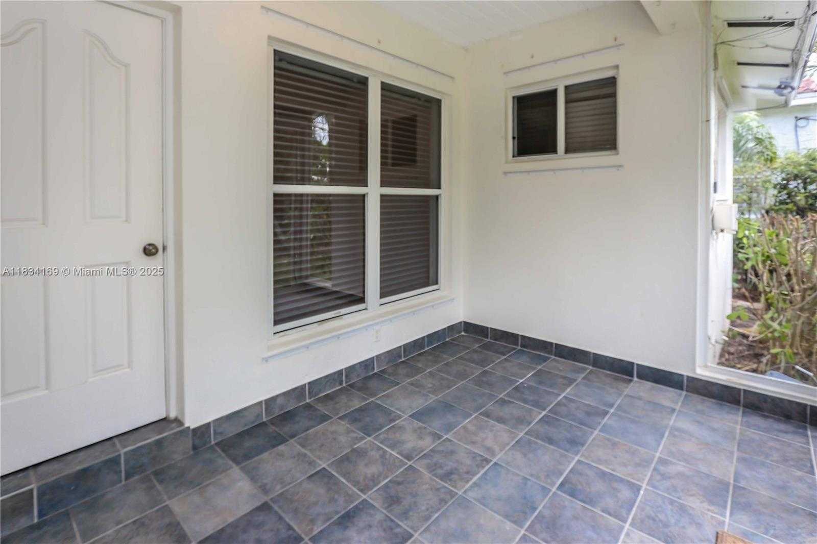 Small Image of 1220 MILAN AVE, Coral Gables Number 27