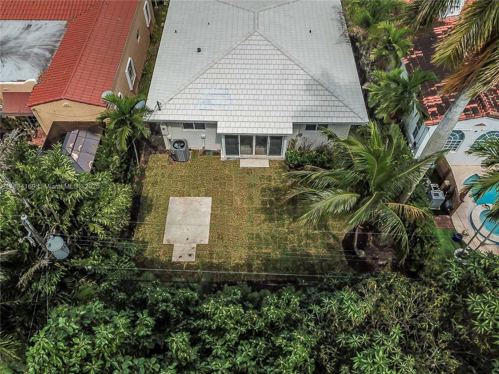 Small Image of 1220 MILAN AVE, Coral Gables Number 29
