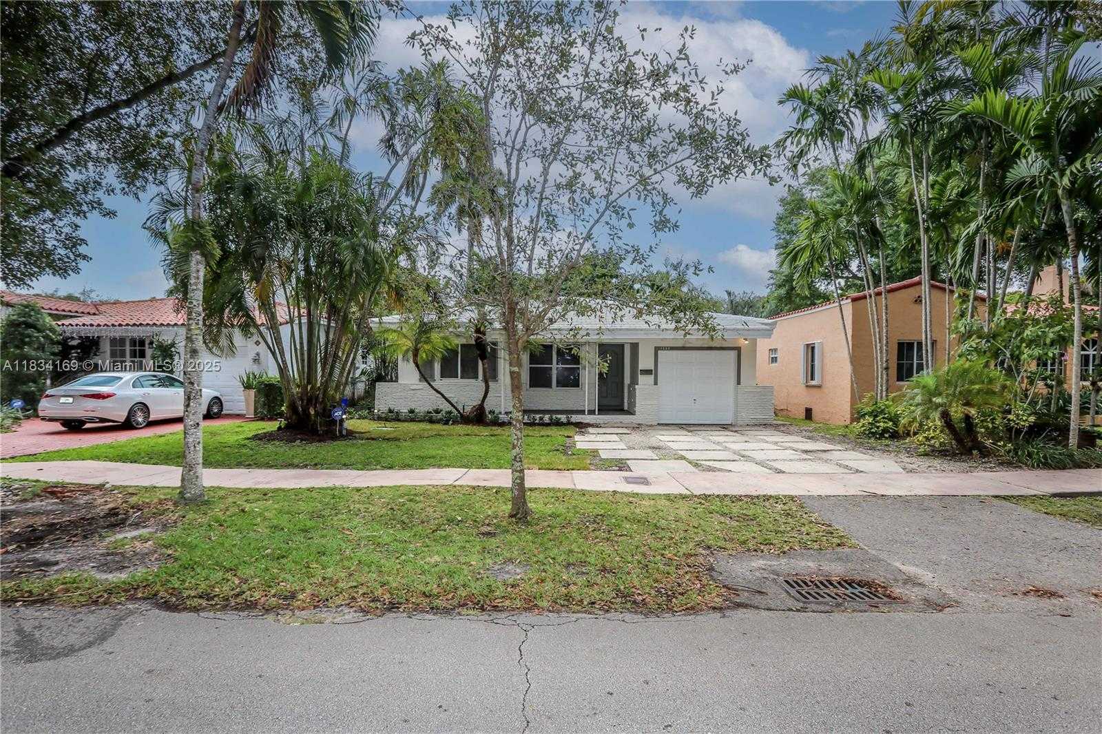 Small Image of 1220 MILAN AVE, Coral Gables Number 40