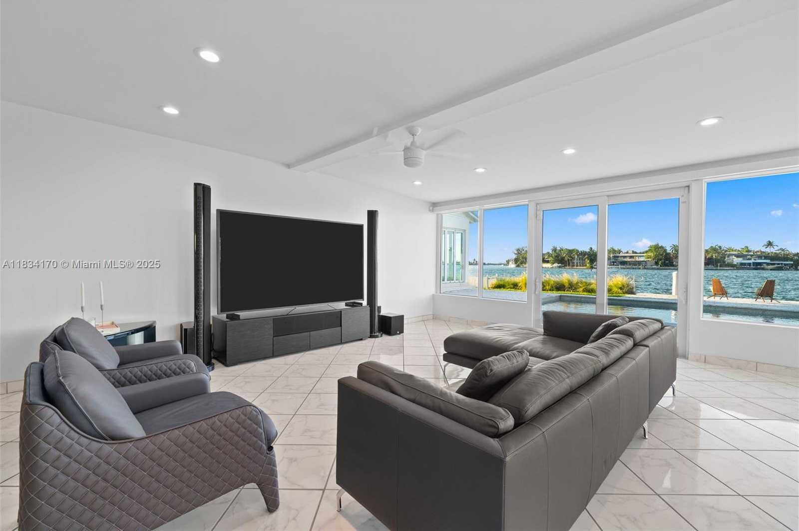 Small Image of 205 NORTH HIBISCUS DR, Miami Beach Number 26