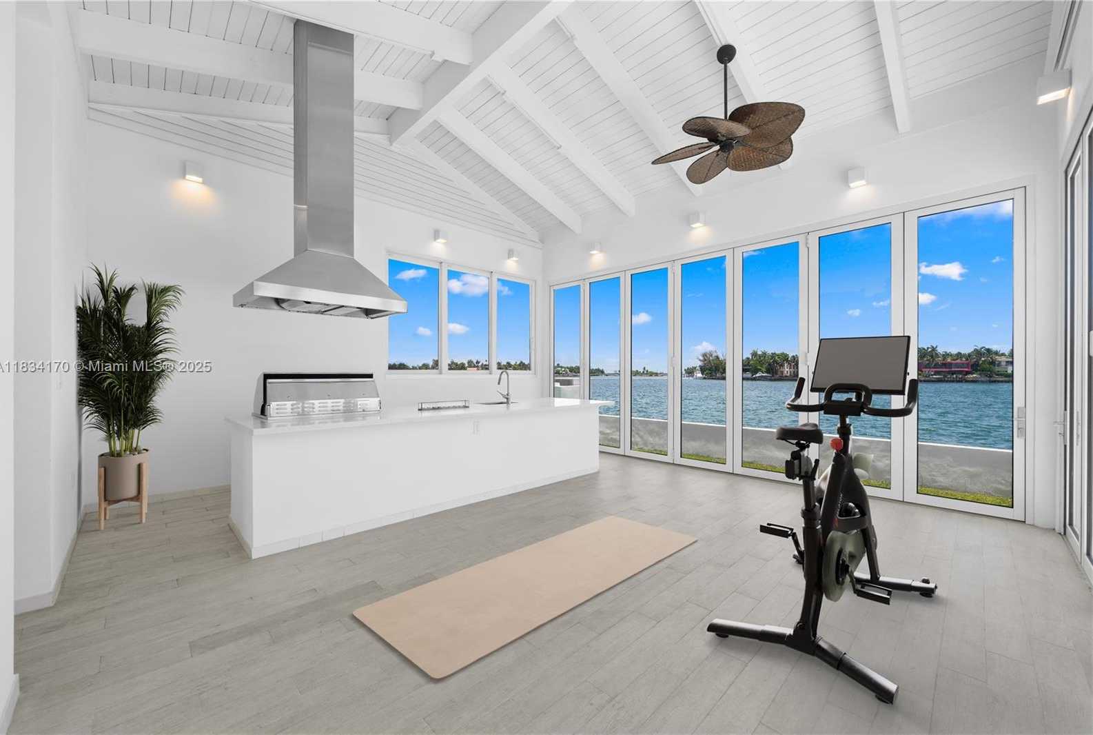 Small Image of 205 NORTH HIBISCUS DR, Miami Beach Number 50