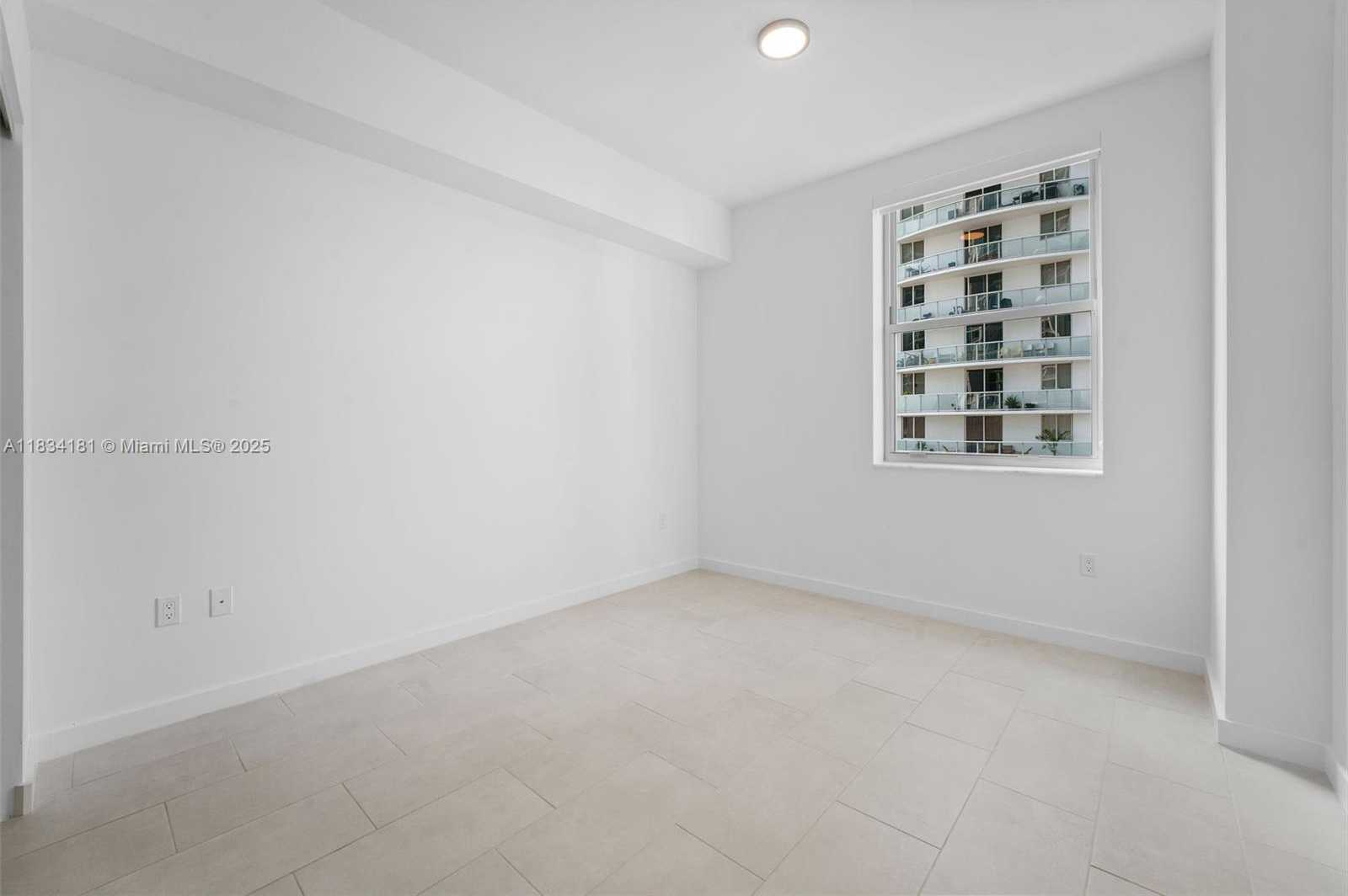 Small Image of 2150 NORTH BAYSHORE DR #0709, Miami Number 27